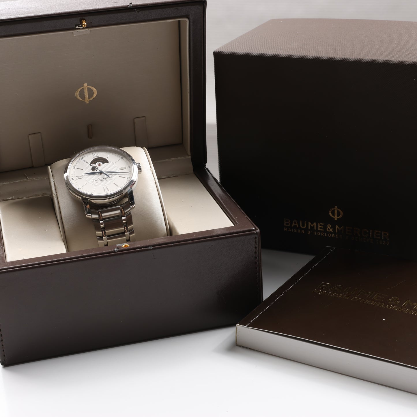 Montre Baume & Mercier Classima M0A08833 5683752 SS AT à cadran blanc