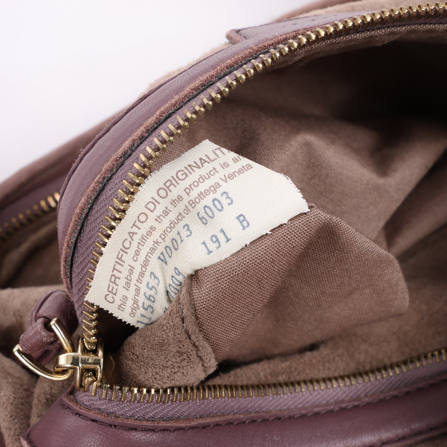 Bottega Veneta Intrecciato Hobo Sac à bandoulière en cuir en Dusty Rose Taupe 115653
