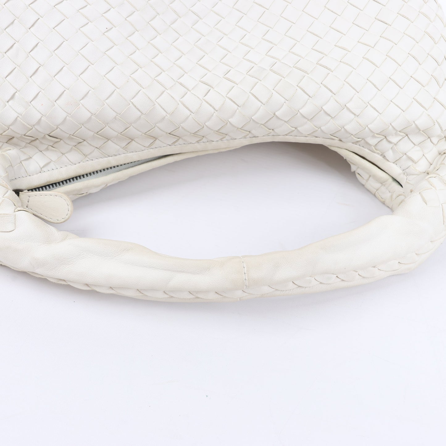 Bottega Veneta Intrecciato Hobo Leather Shoulder bag in White