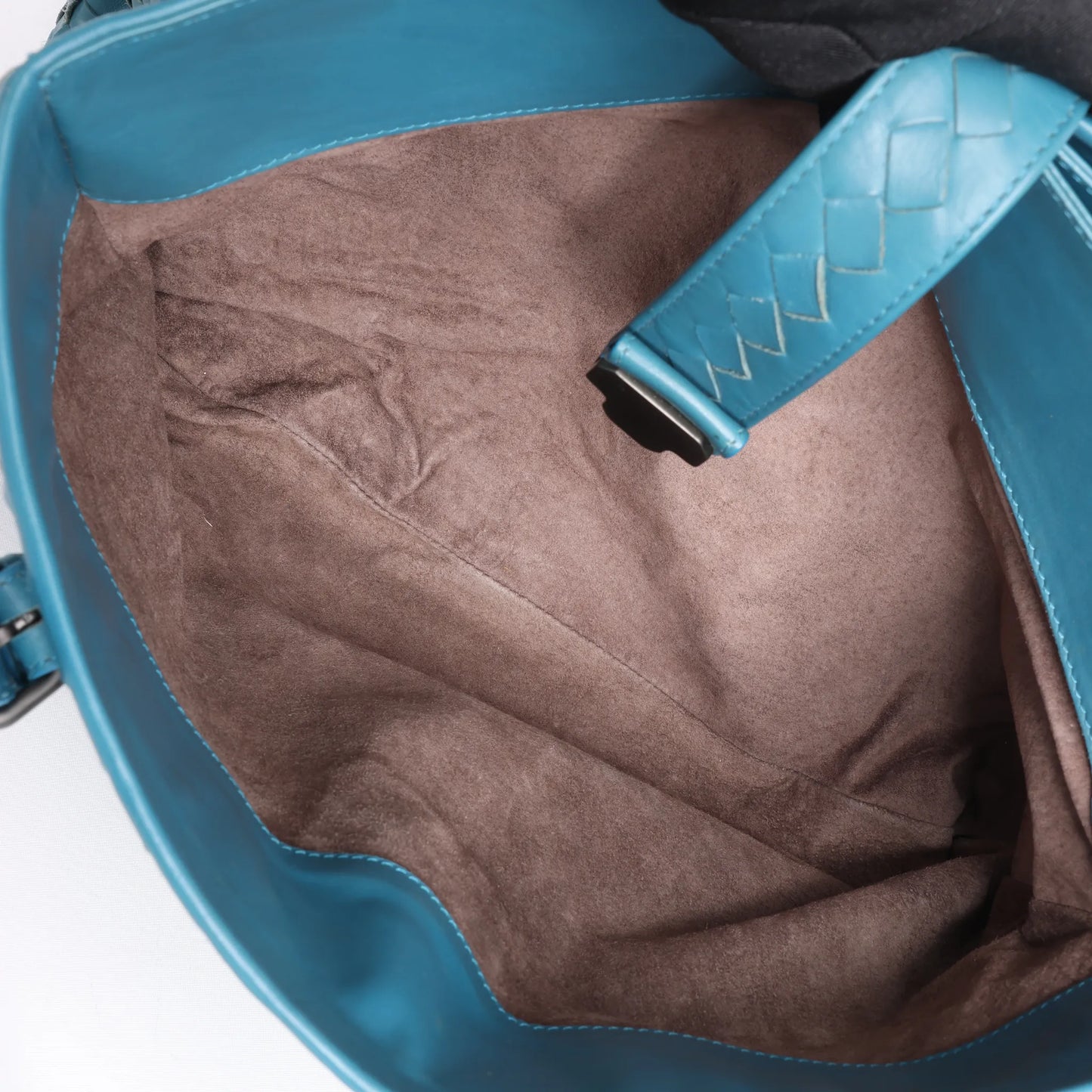 Bottega Veneta Intrecciato Roma Lederhandtasche in Blau