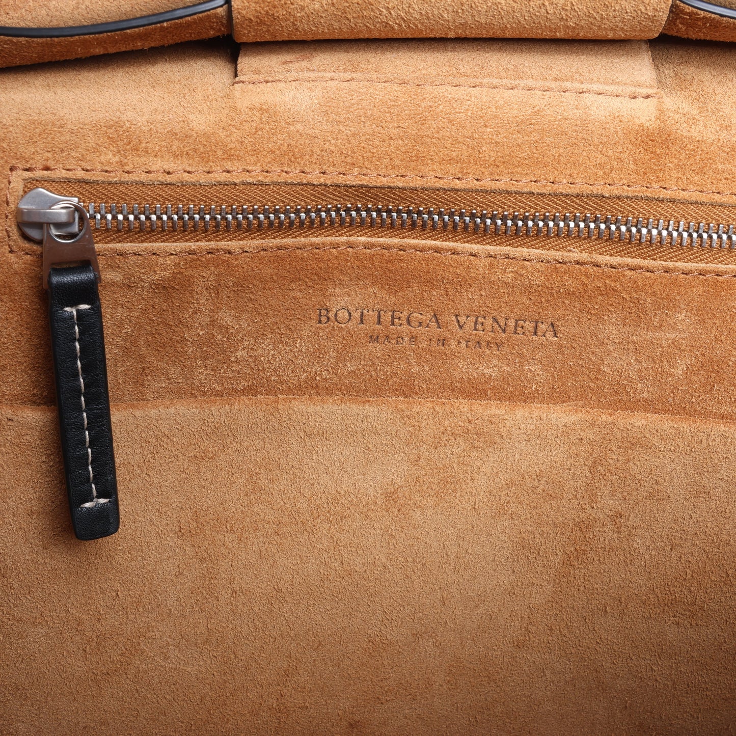 Bottega Veneta Arco Maxi Intrecciato Leather Handbag in Black
