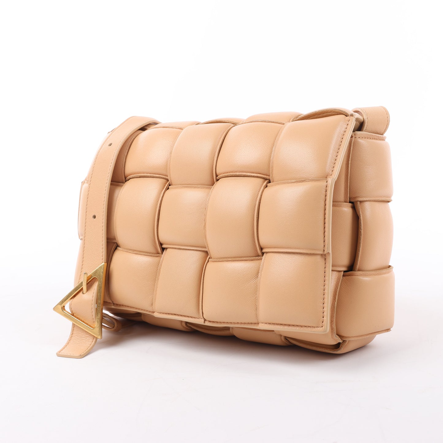 Bottega Veneta Padded Cassette Maxi Intrecciato Leather Shoulder Bag in Beige