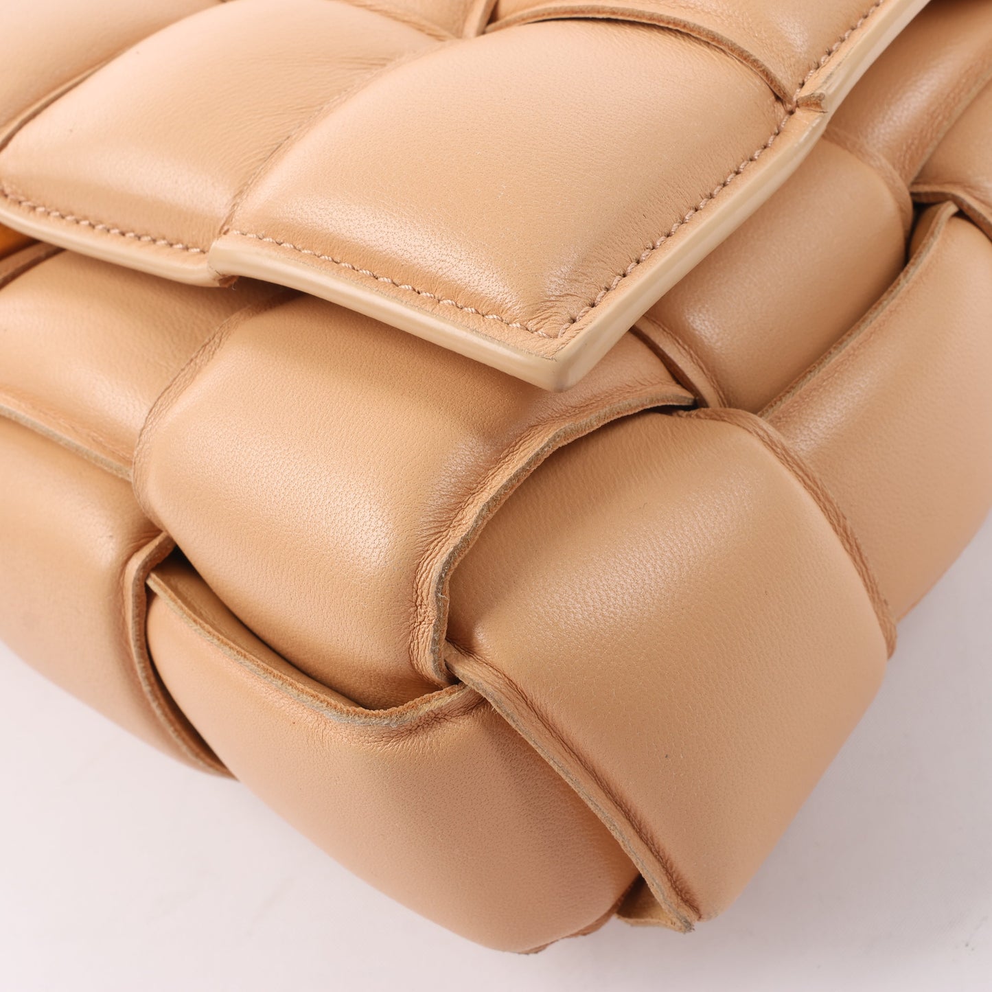 Bottega Veneta Padded Cassette Maxi Intrecciato Leather Shoulder Bag in Beige