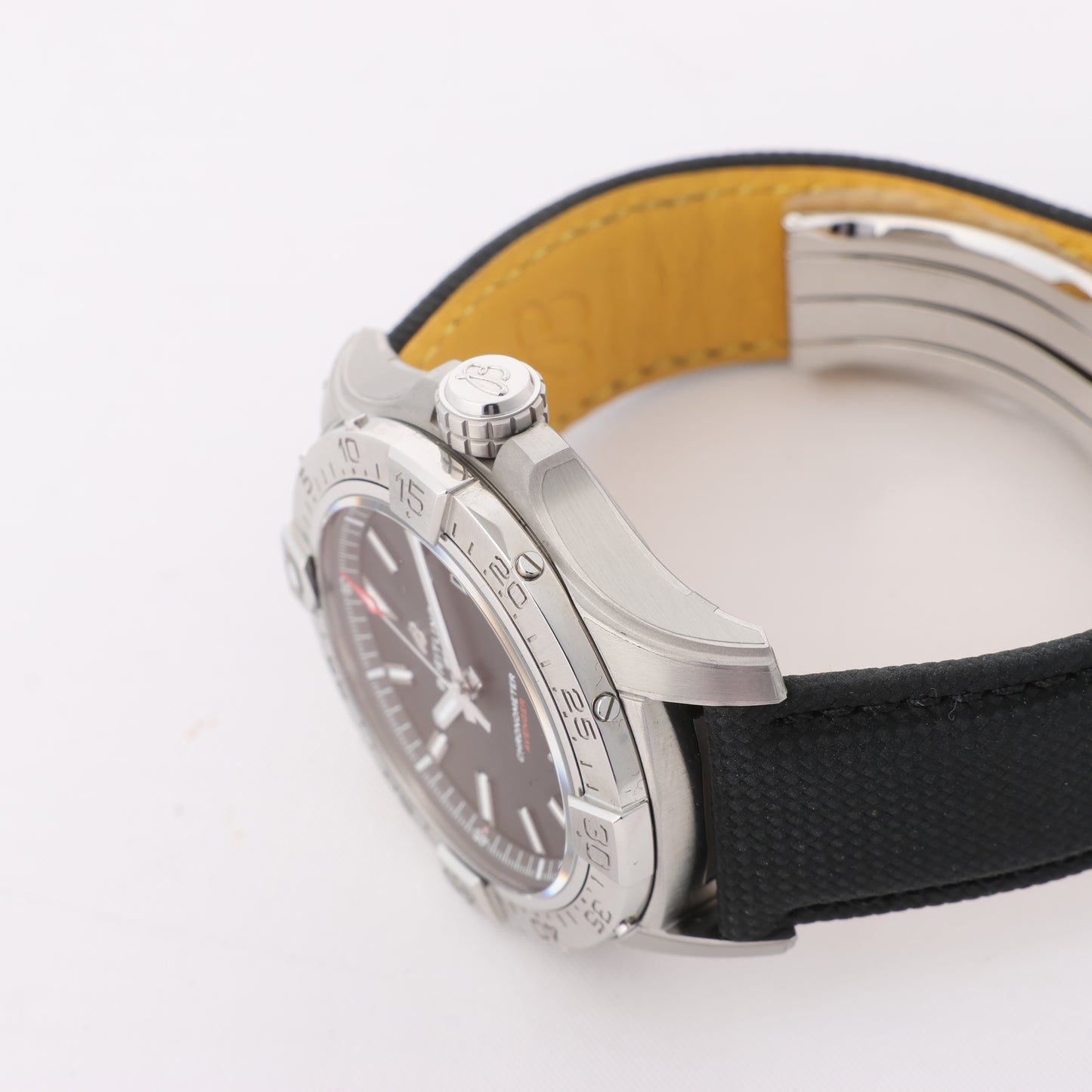 Montre Breitling Avenger A17328 6752184 SS et cuir AT cadran noir