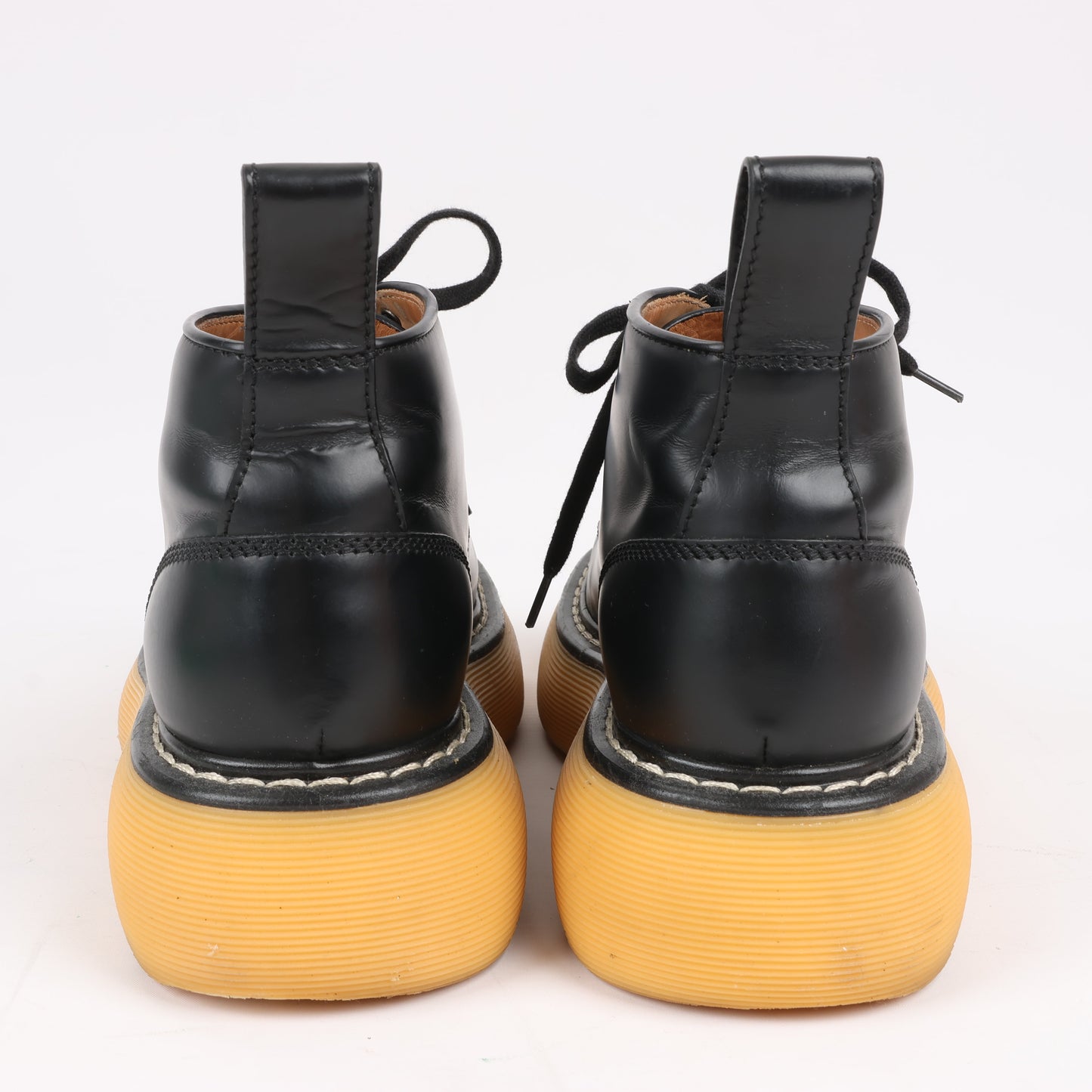 Bottega Veneta The Bounce Leather Short Boots in Black x Mustard, Size 39 EU