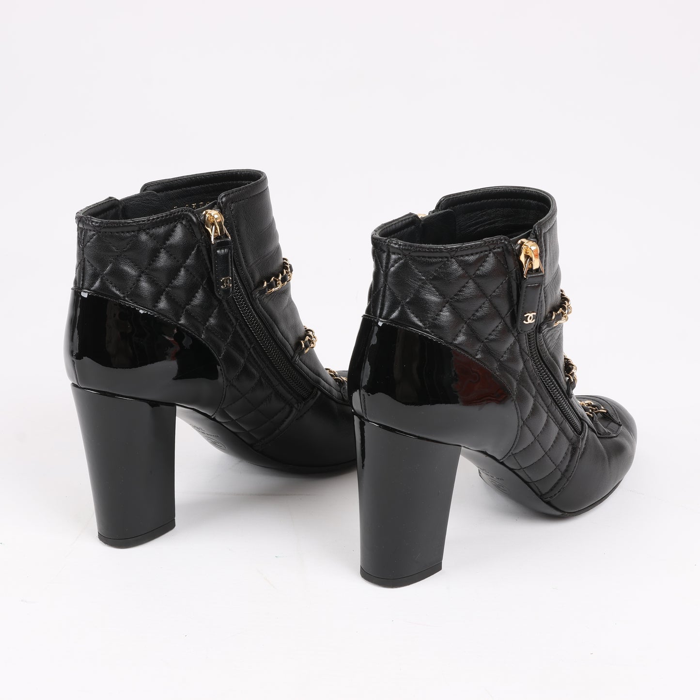 CHANEL Coco Mark Matelasse Leather & Patent Short Boots in Black G33028, Size 38 EU