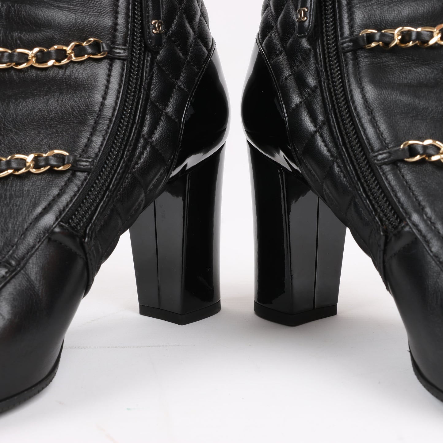 CHANEL Coco Mark Matelasse Leather & Patent Short Boots in Black G33028, Size 38 EU