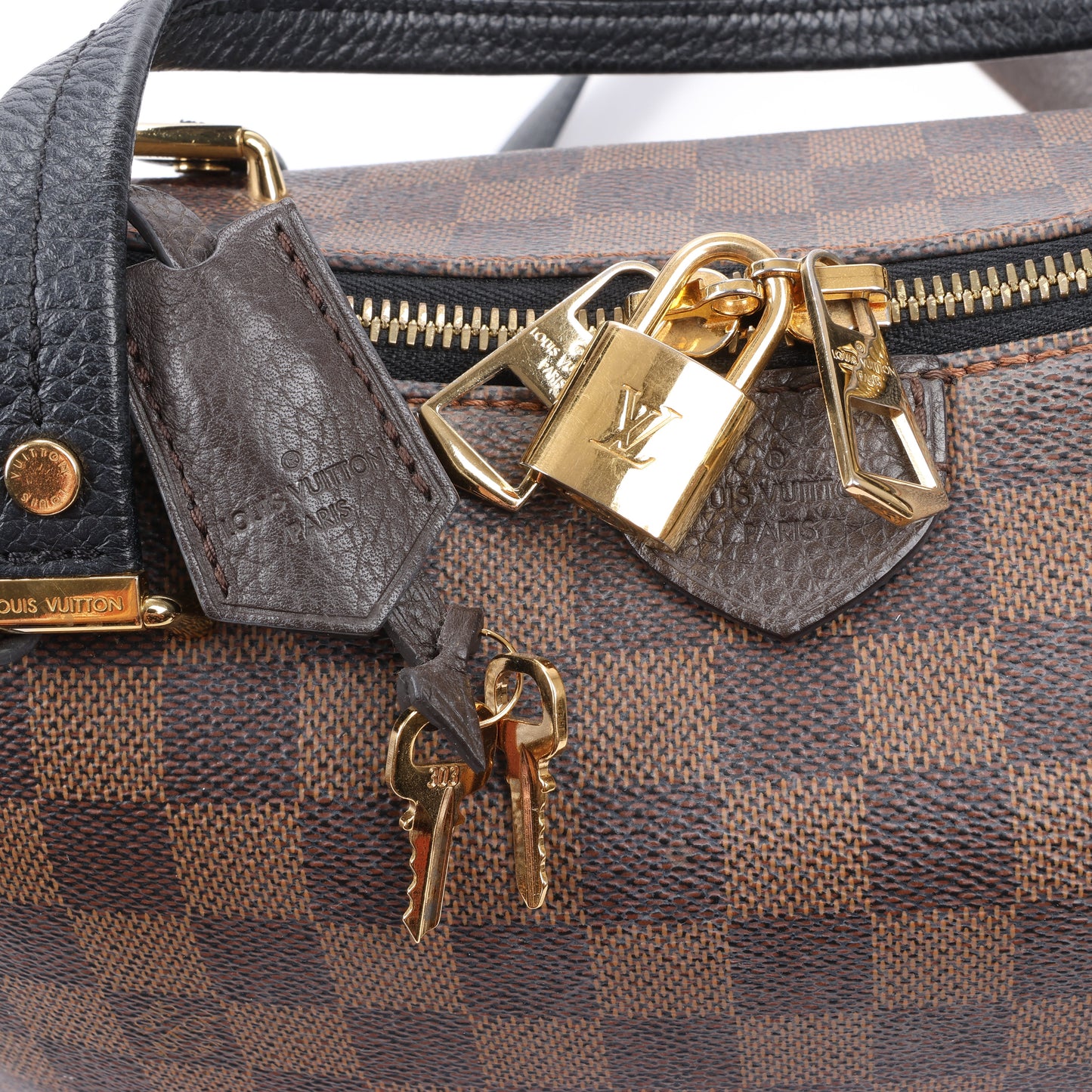 Louis Vuitton Damier Ebene Hyde Park Shoulder Bag N41014