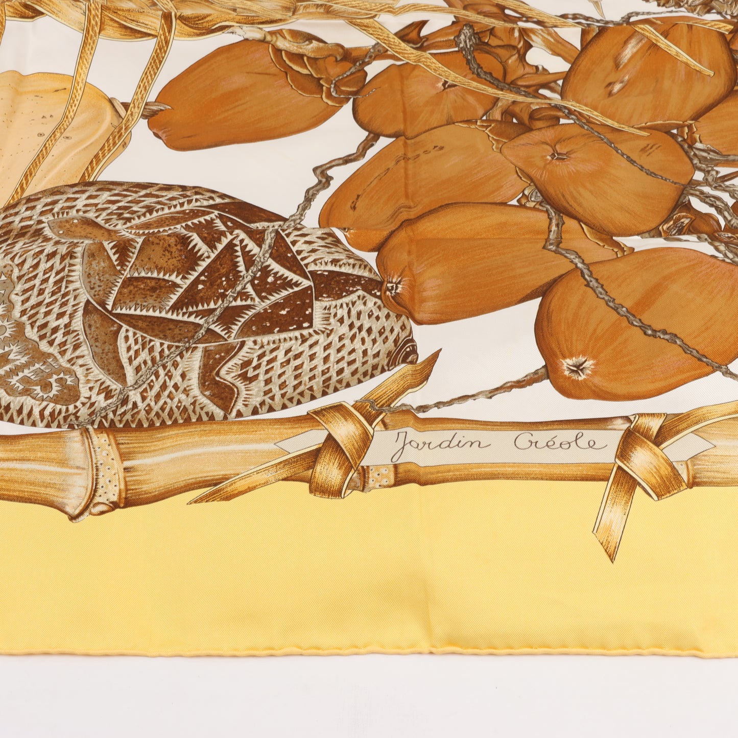 Carré Hermès Carré 90 « Jardin Créole » 100 % soie jaune