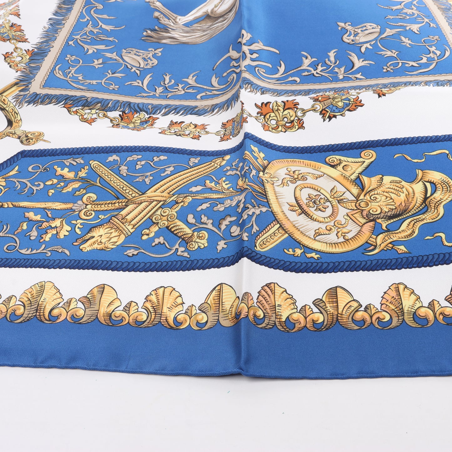 Hermès Carré 90 "LVDOVICVS MAGNVS" Silk Scarf