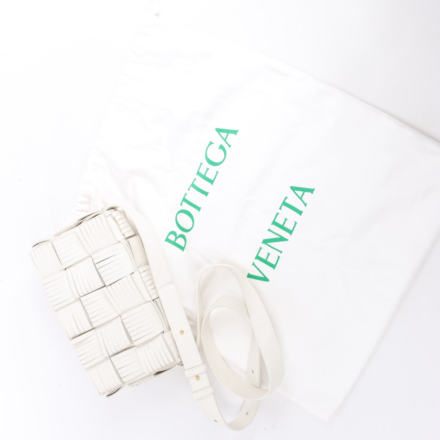 Bottega Veneta Maxi Intrecciato Cassette Leather Shoulder Bag in White
