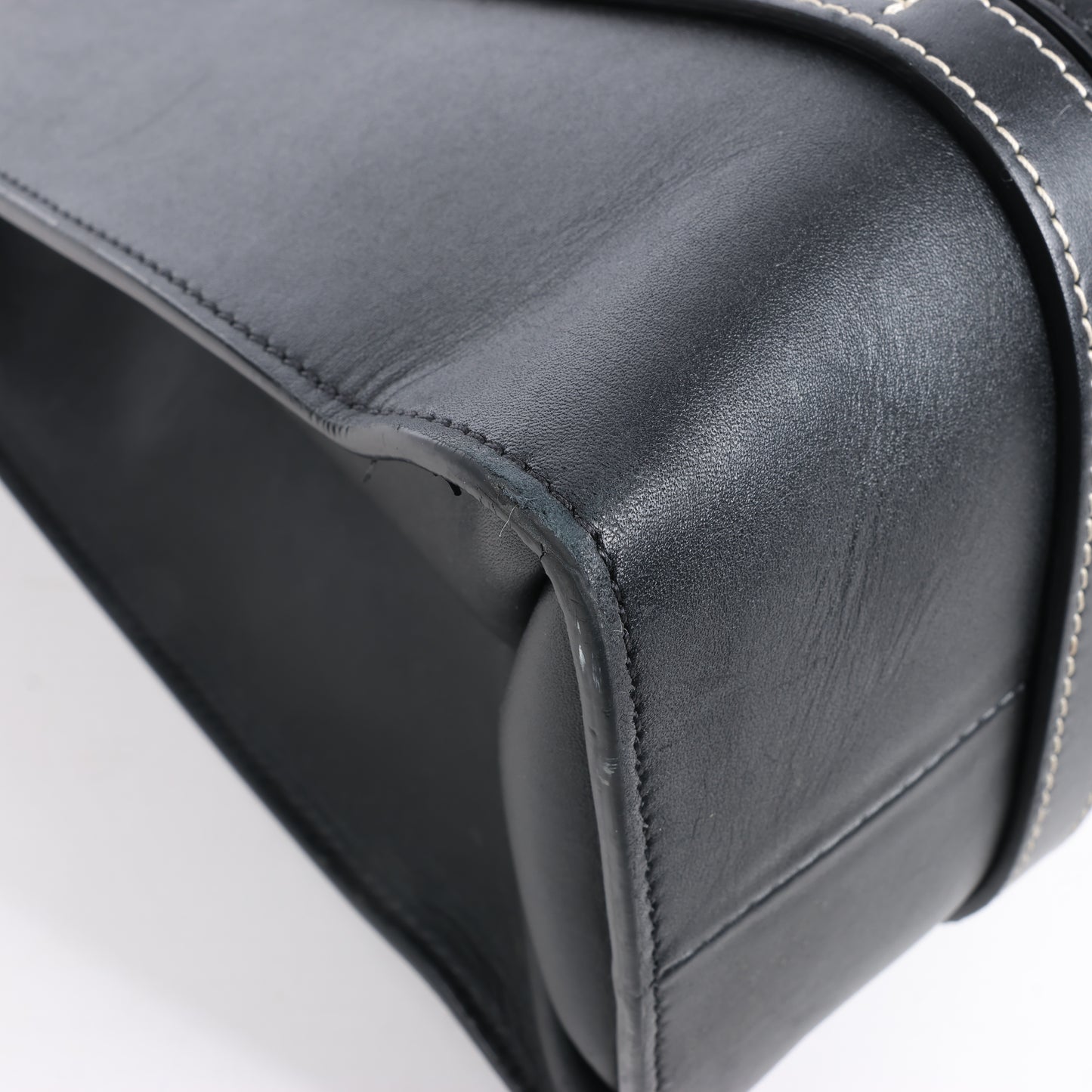 Sac cabas Chloé Woody Medium en cuir noir