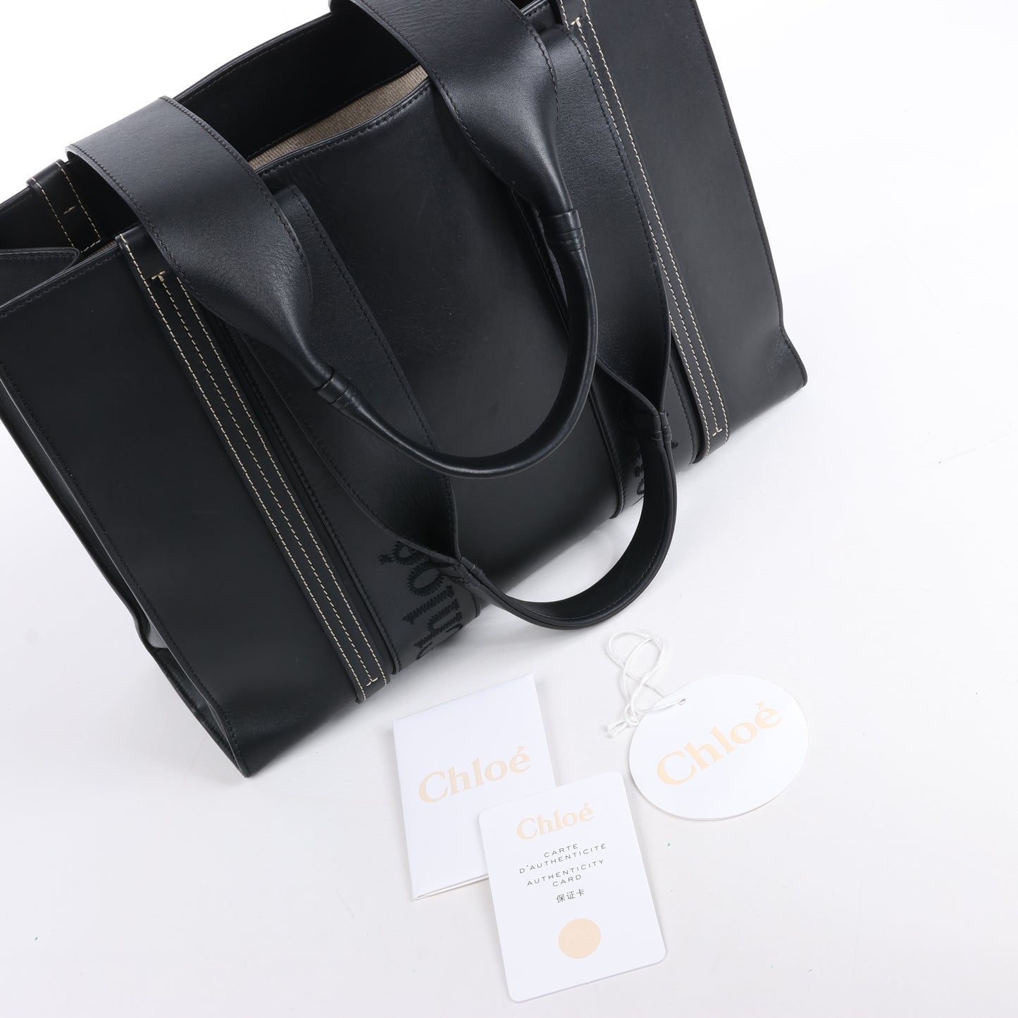 Sac cabas Chloé Woody Medium en cuir noir