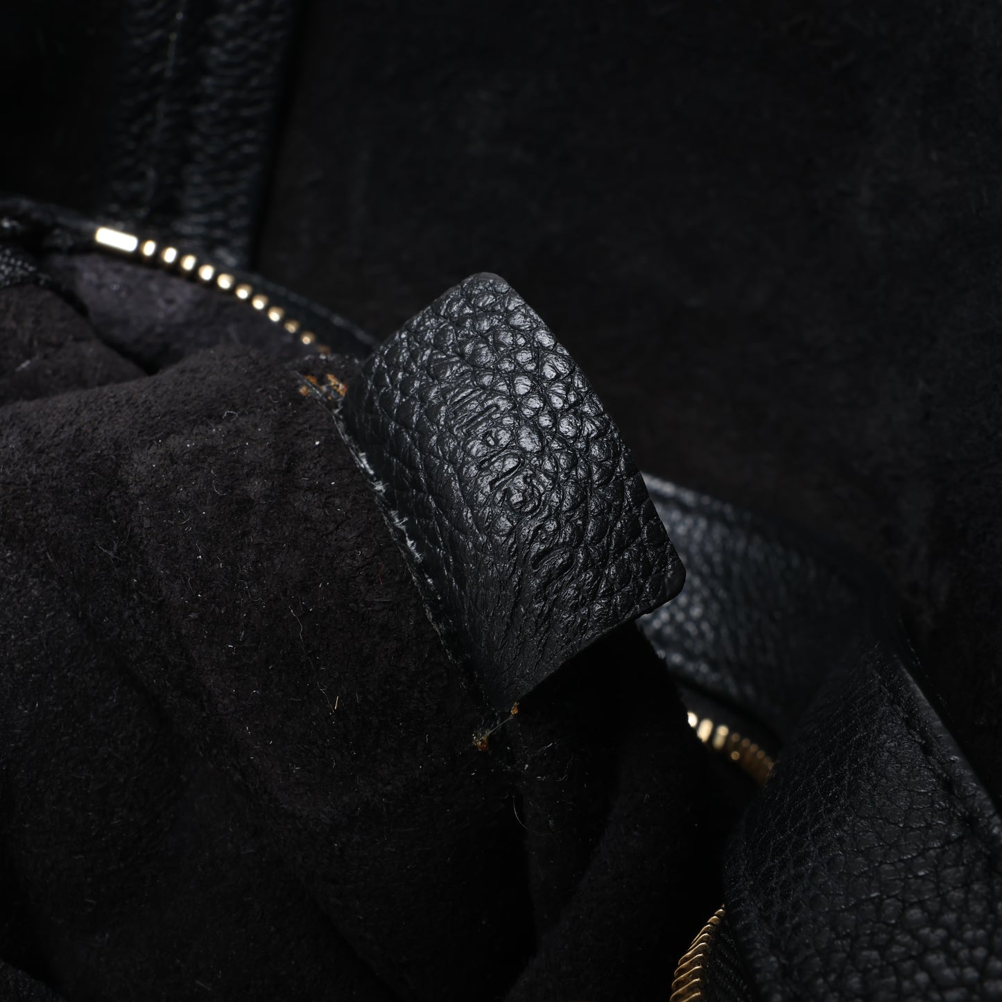 Celine Cabas Phantom Small Leather Shoulder Bag in Black