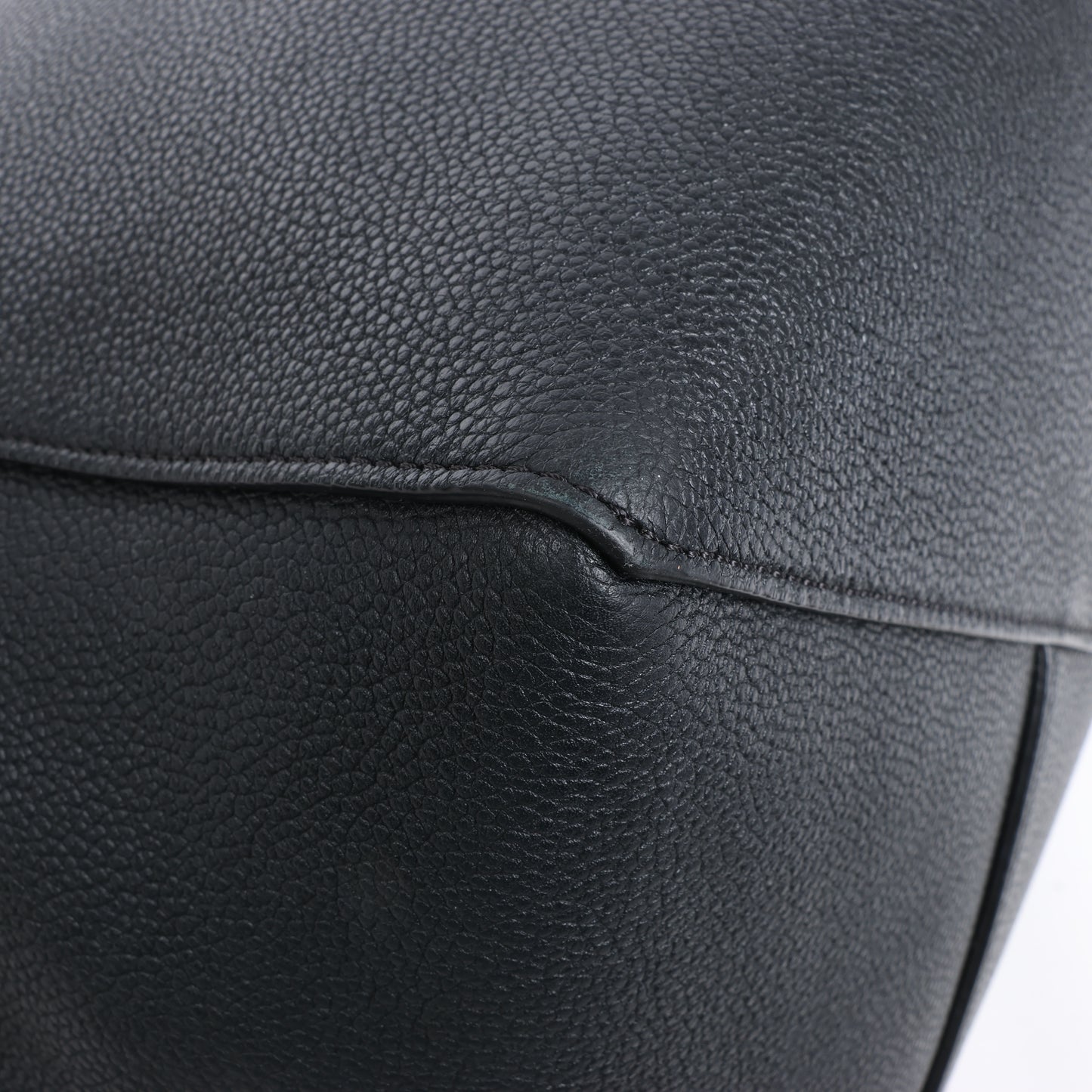 Celine Cabas Phantom Small Leather Shoulder Bag in Black