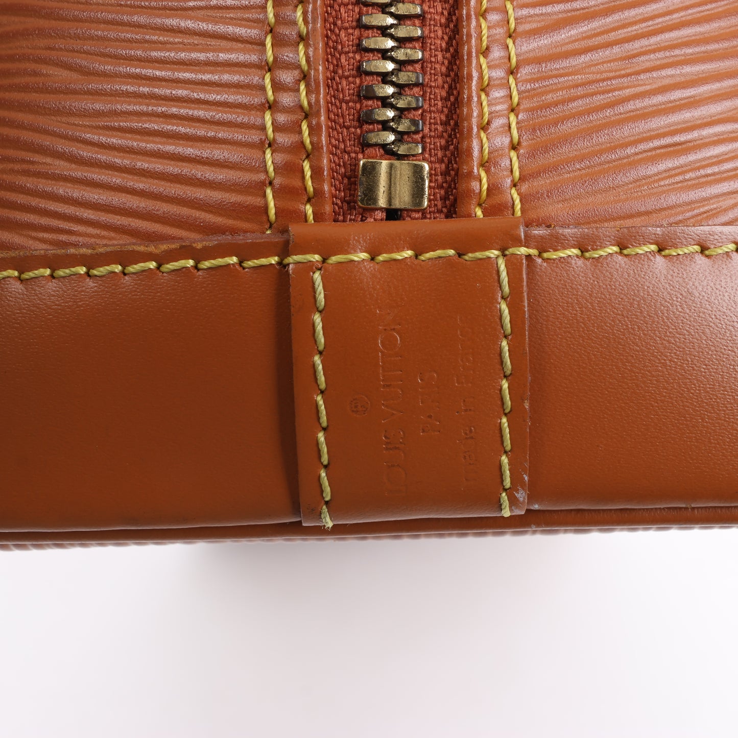 Sac à main Louis Vuitton Alma en cuir épi marron