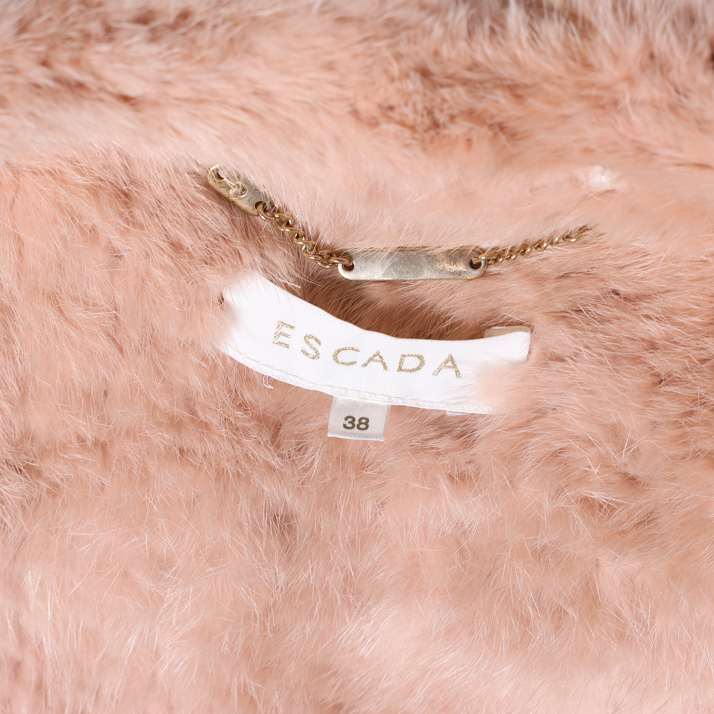 Escada Rosa Nerzpelzmantel, Größe 38
