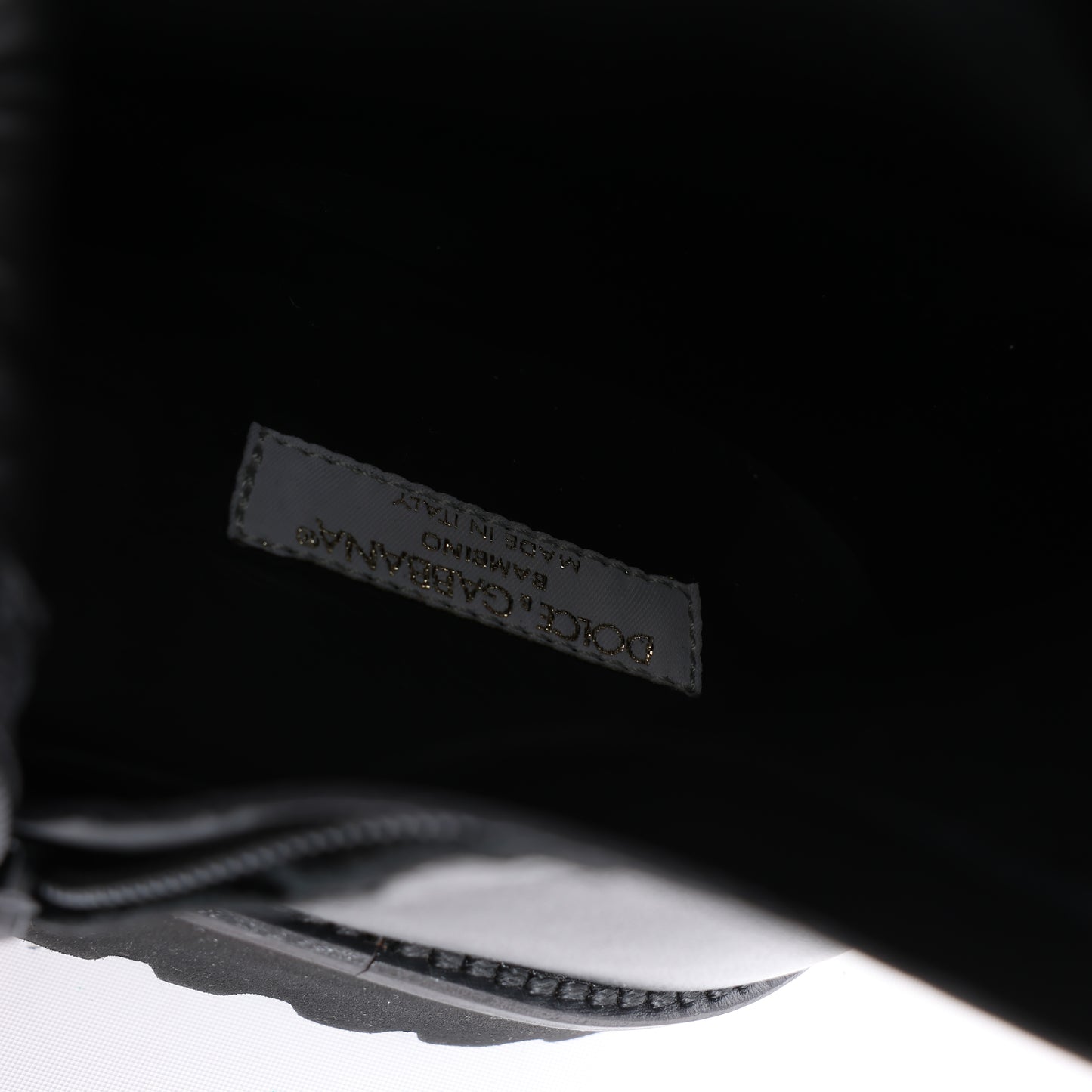 Bottes en cuir Dolce & Gabbana noires et rouges avec patch à paillettes, taille 37 EU