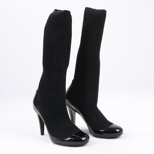 Chanel Coco Mark Lackleder Pumps Stricksocken Docking in Schwarz, Größe 38 EU