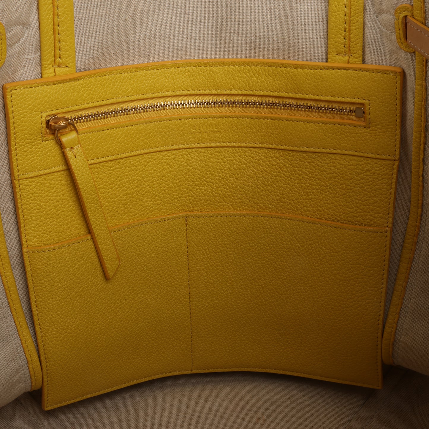 Petit sac à bandoulière en cuir Cabas Phantom de Céline, jaune