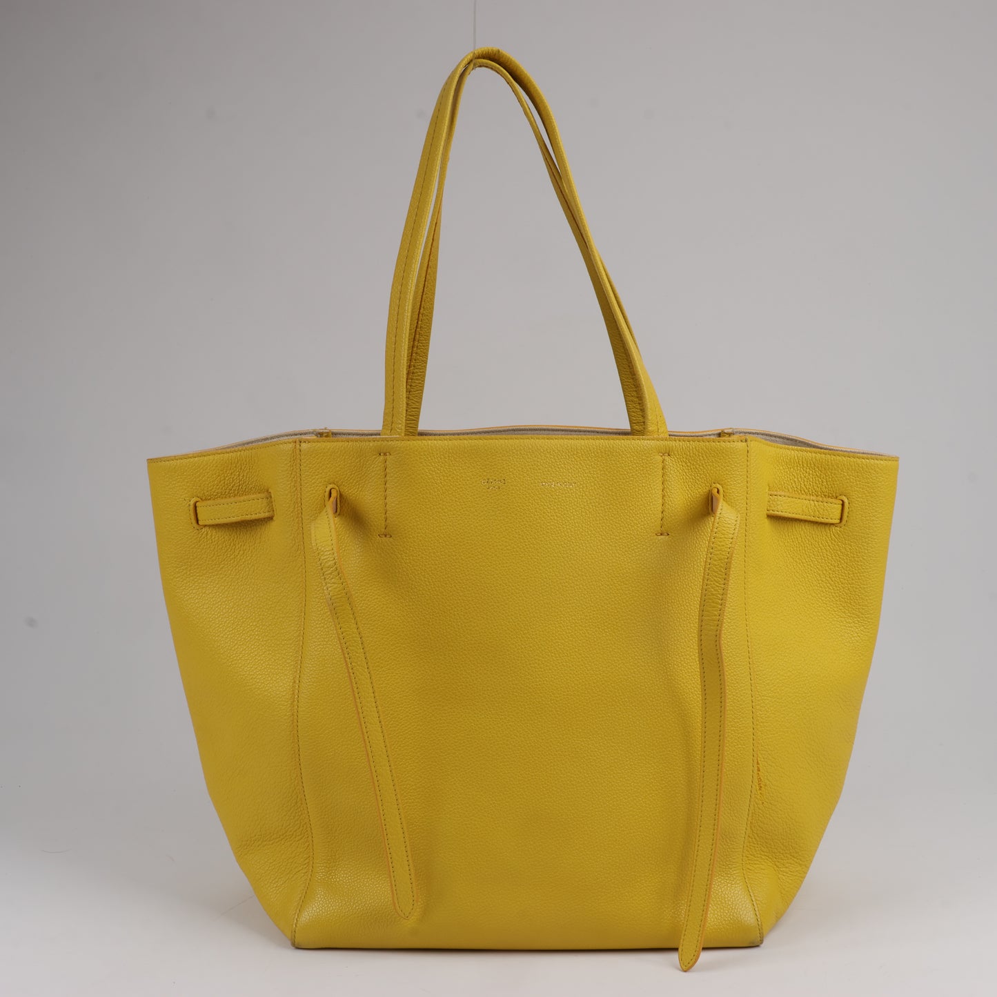 Petit sac à bandoulière en cuir Cabas Phantom de Céline, jaune