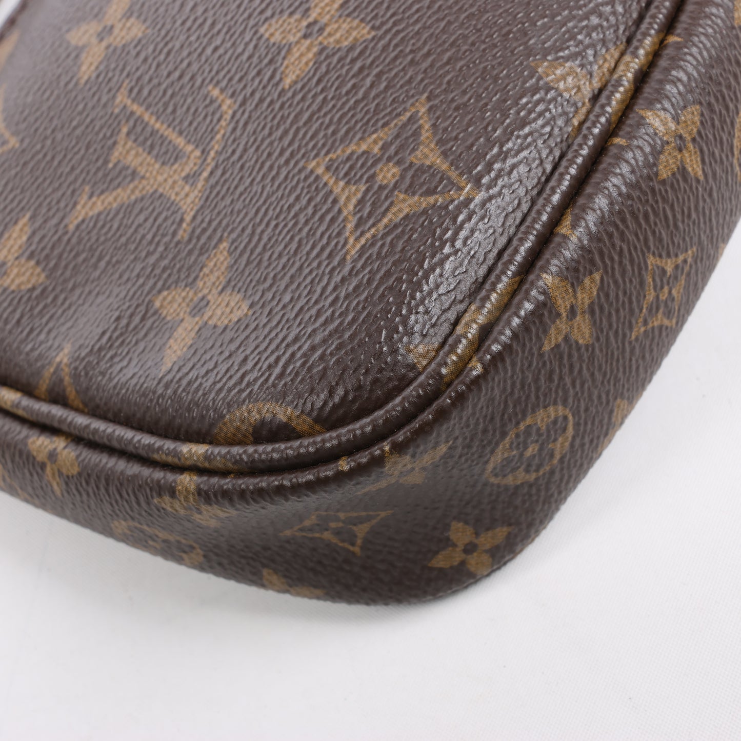 Louis Vuitton Monogram Multi Pochette Accessoires Crossbody bag