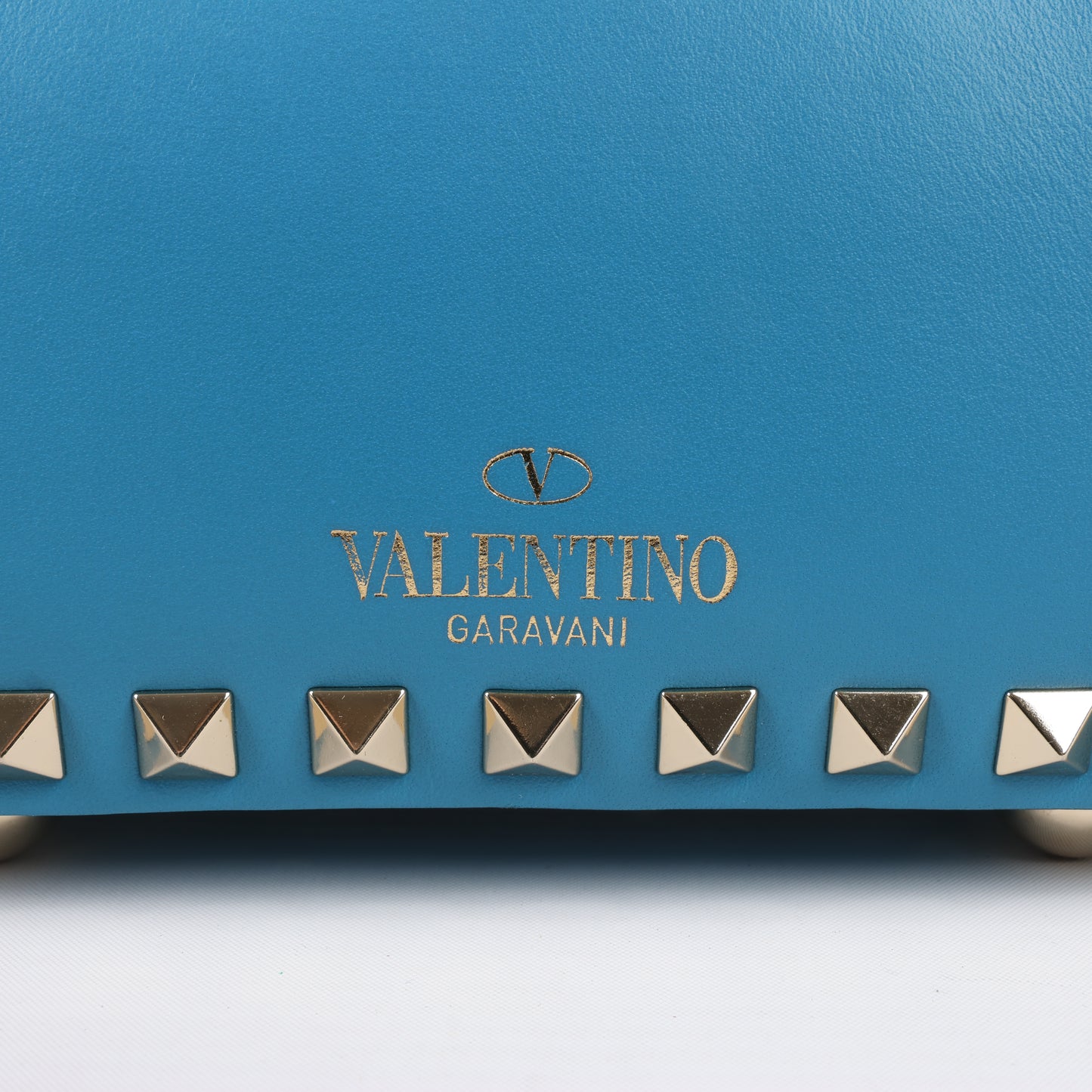 Valentino Garavani – Rockstud Mini-2-Wege-Handtasche aus blauem Leder