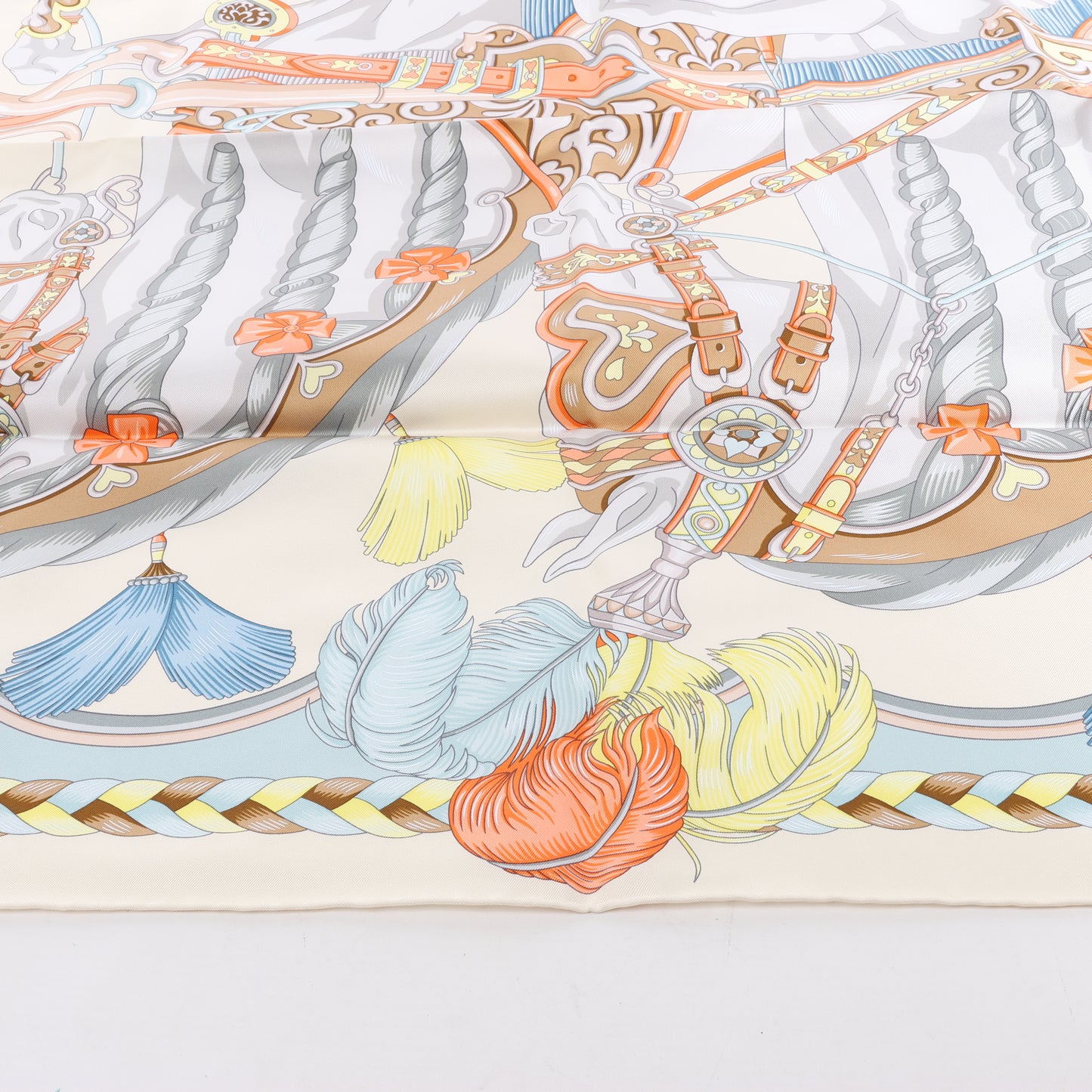 Hermes Carré 90 "HARNAIS DE COEUR" Silk handkerchief in Multicolor