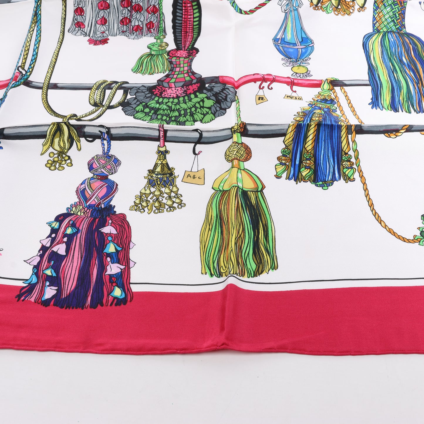 Hermes Carré 90 "PASEMENTERIE " Silk handkerchief in Red