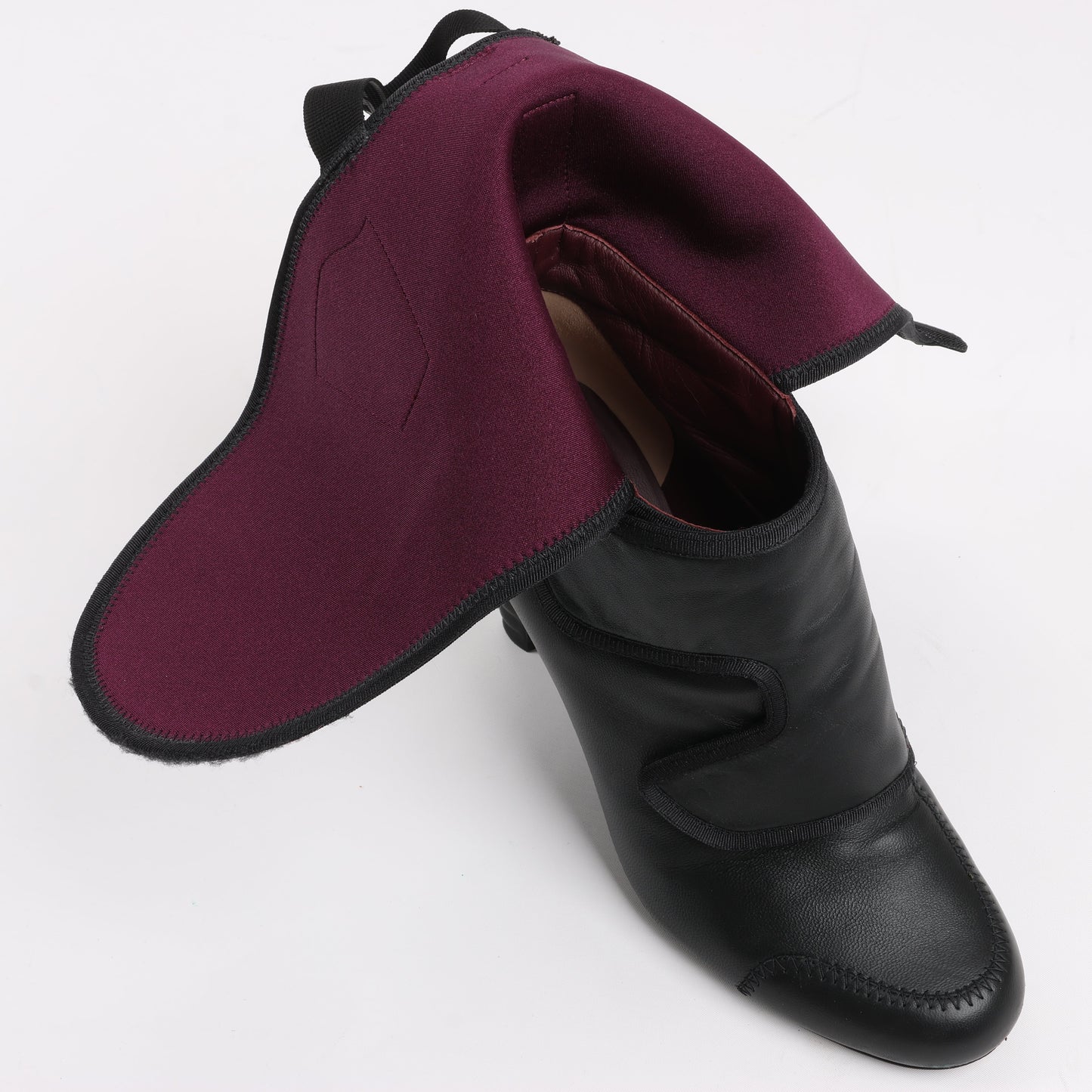 Fendi Leather Ankle Boots in Black, Size 38 EU
