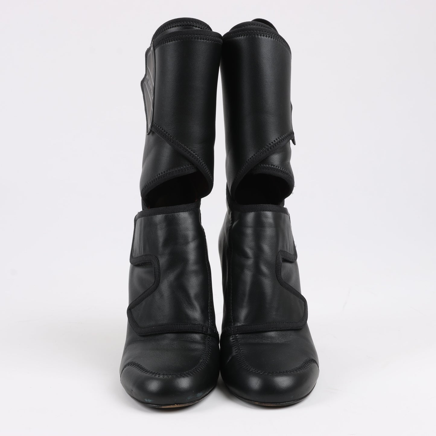 Fendi Leather Ankle Boots in Black, Size 38 EU