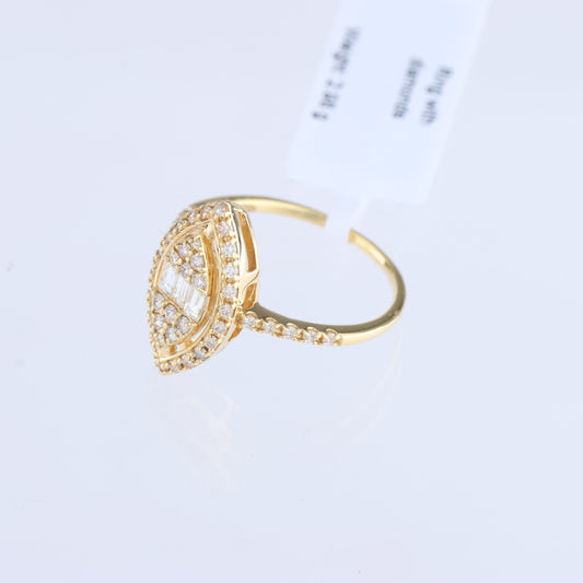 Non Signe / Unsigned 18k Yellow GOLD RING with diamonds