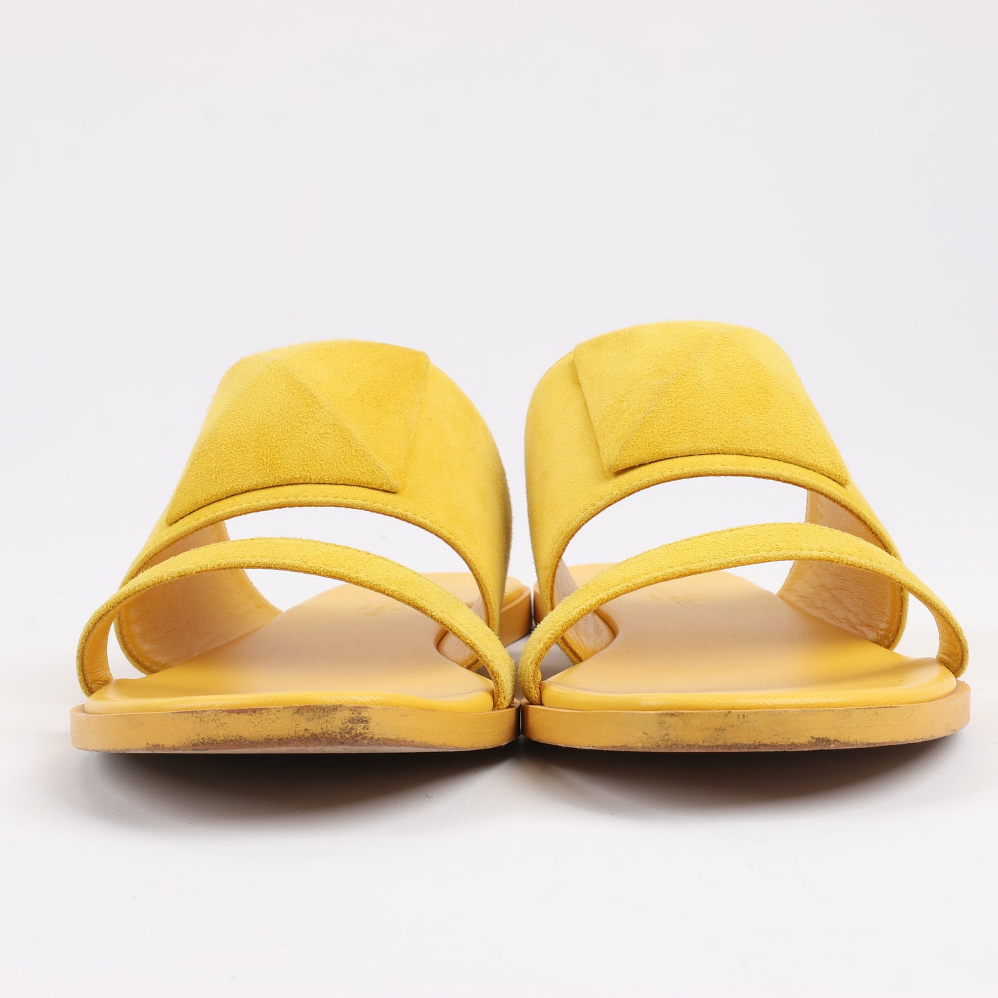 HERMES Kaia Wildledersandalen in Gelbgold, Größe 36,5 EU