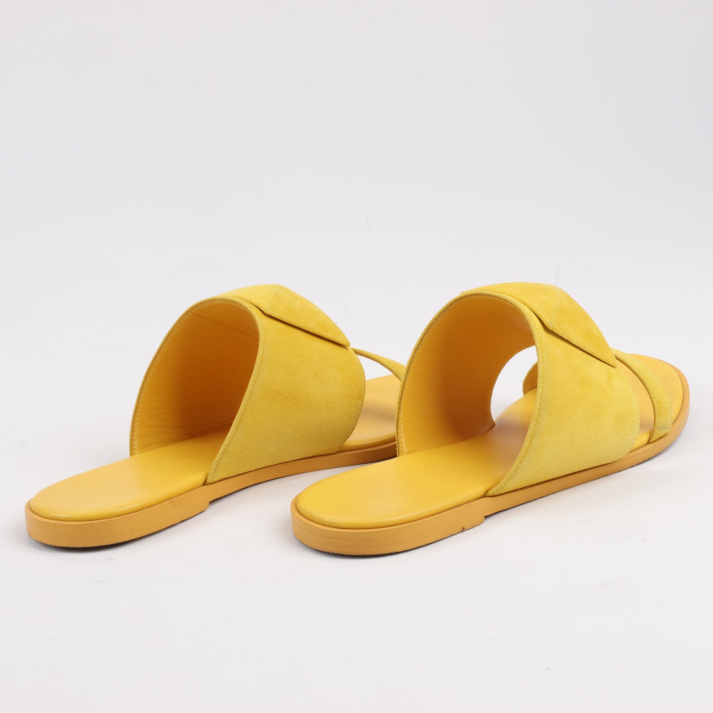 HERMES Kaia Wildledersandalen in Gelbgold, Größe 36,5 EU
