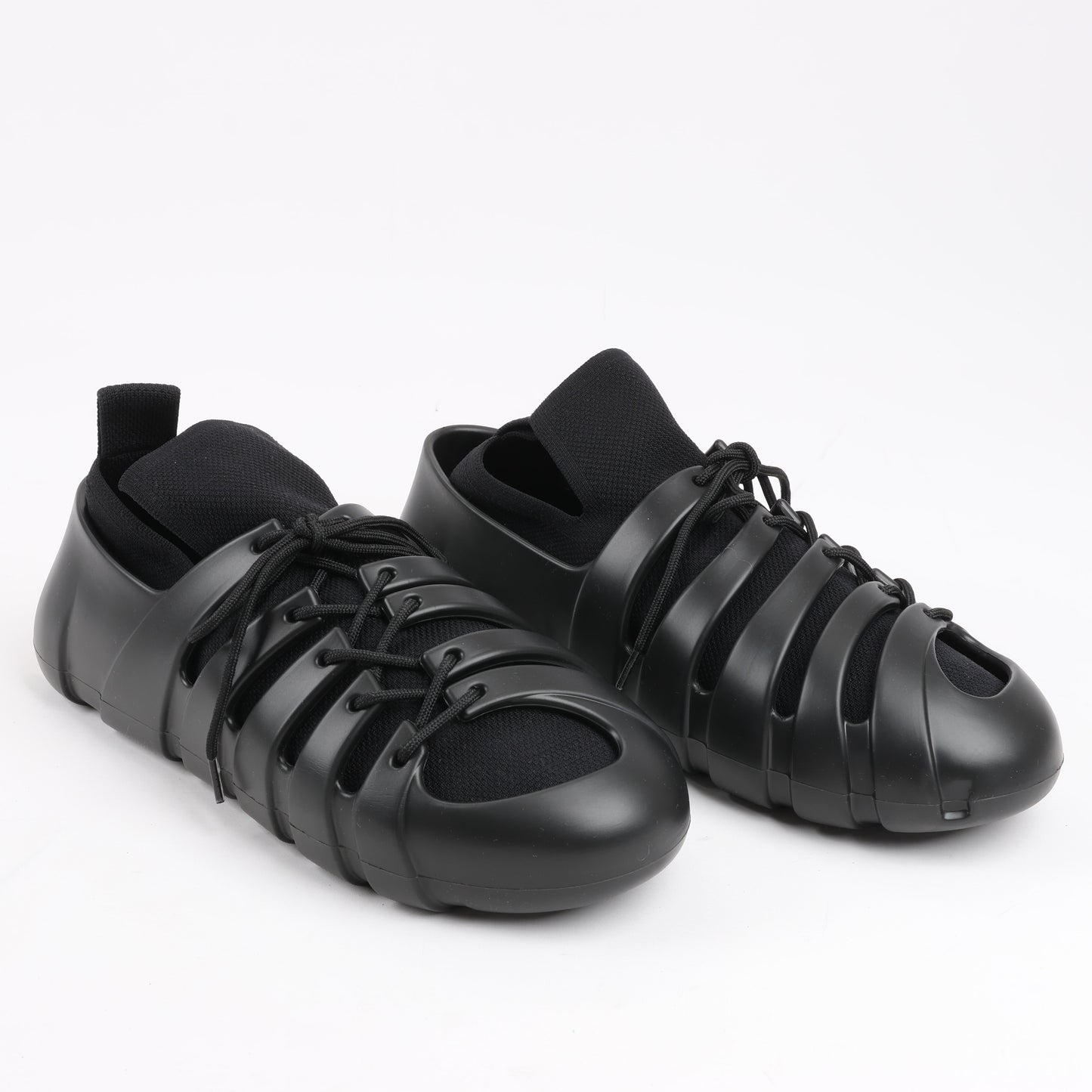 Baskets Bottega Veneta Trails Knit x Rubber noires, pointure 42