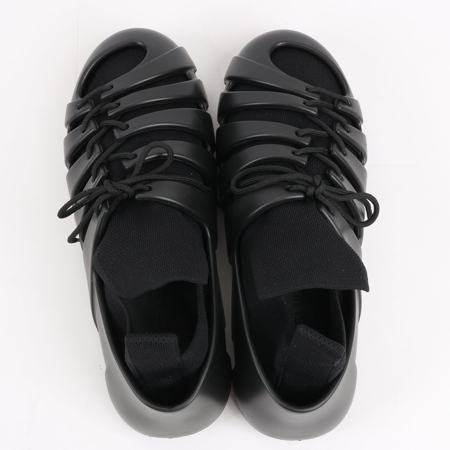 Baskets Bottega Veneta Trails Knit x Rubber noires, pointure 42