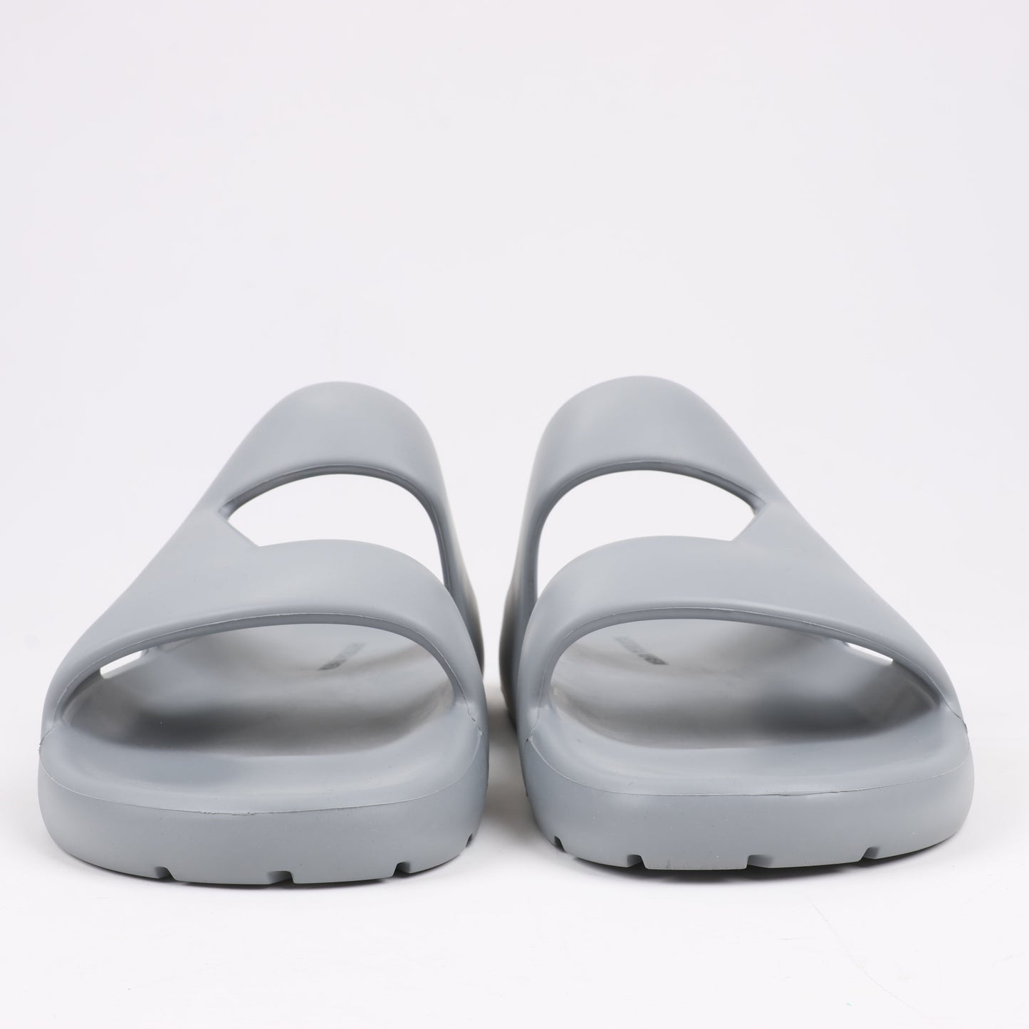 Bottega Veneta Rubber Band Sandals in Grey, Size 43 EU
