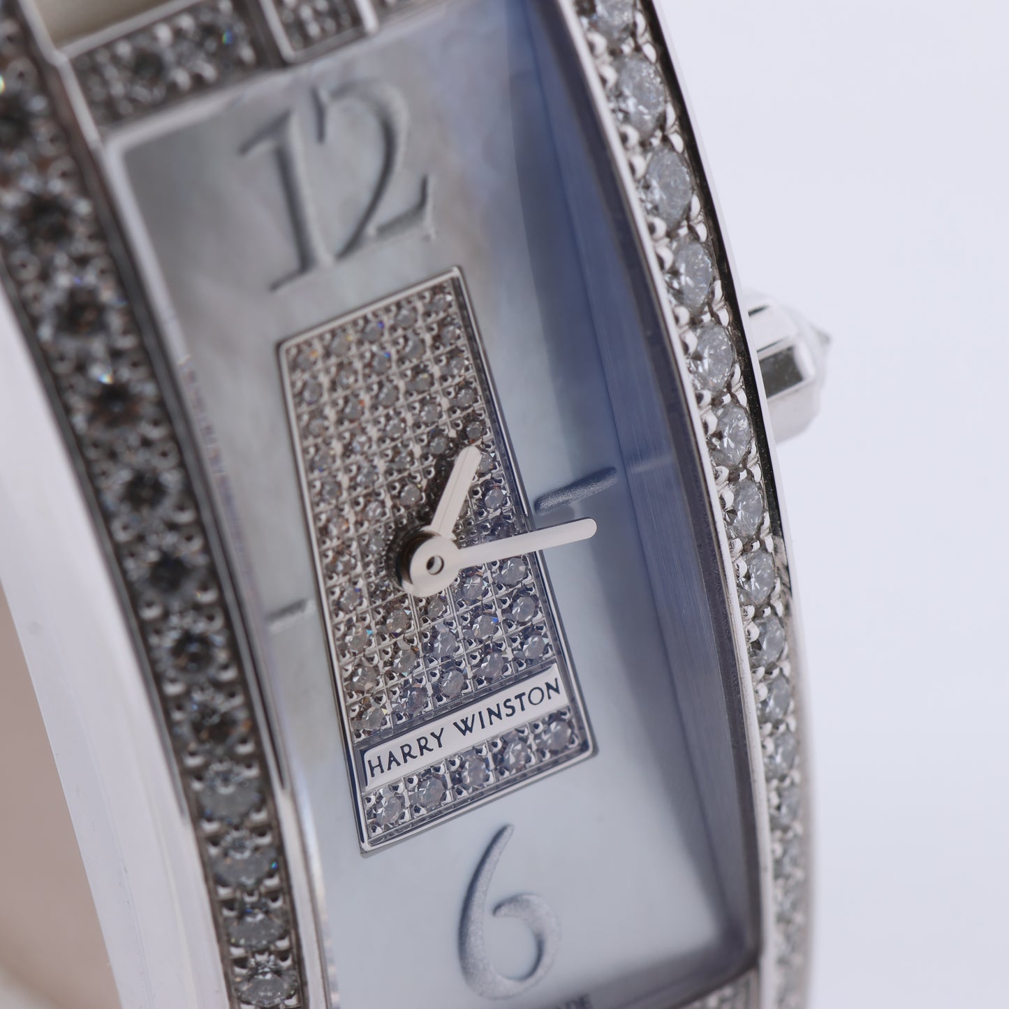 Harry Winston Avenue Traffic AVTQHM21WW002 Crocodile leather x WG QZ MOP Dial Watch