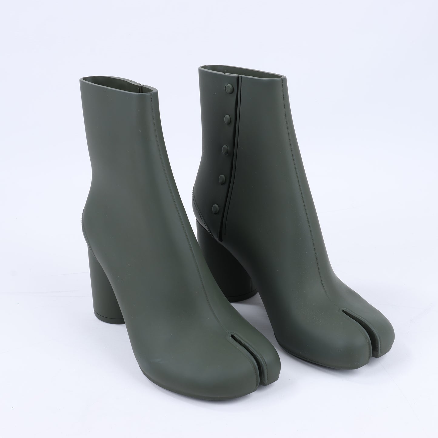 Maison Margiela TABI 22SS Rubber Boots Size 38 in Khaki S38WU0378