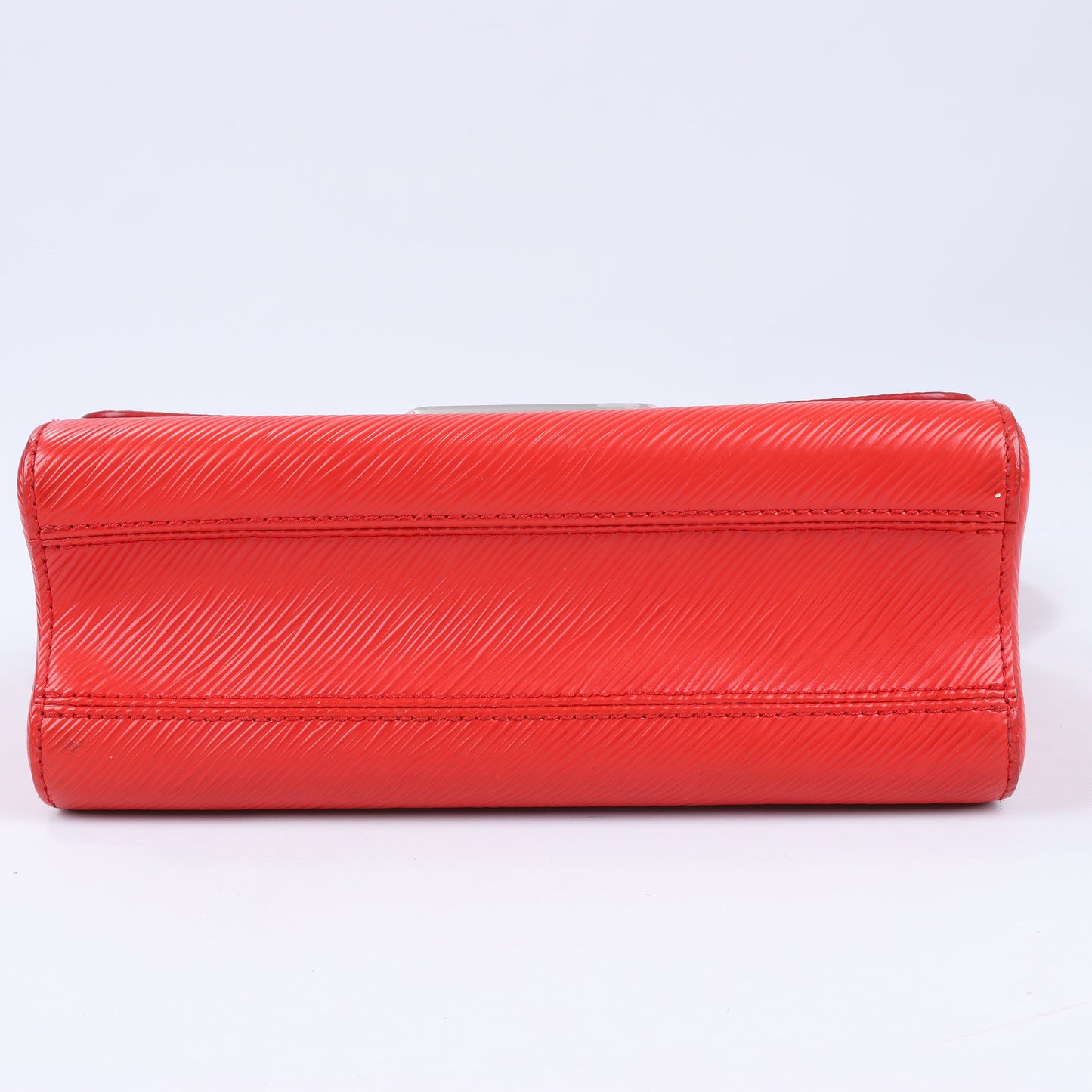 Louis Vuitton Epi Leather Twist Shoulder Bag MM in Red M50523