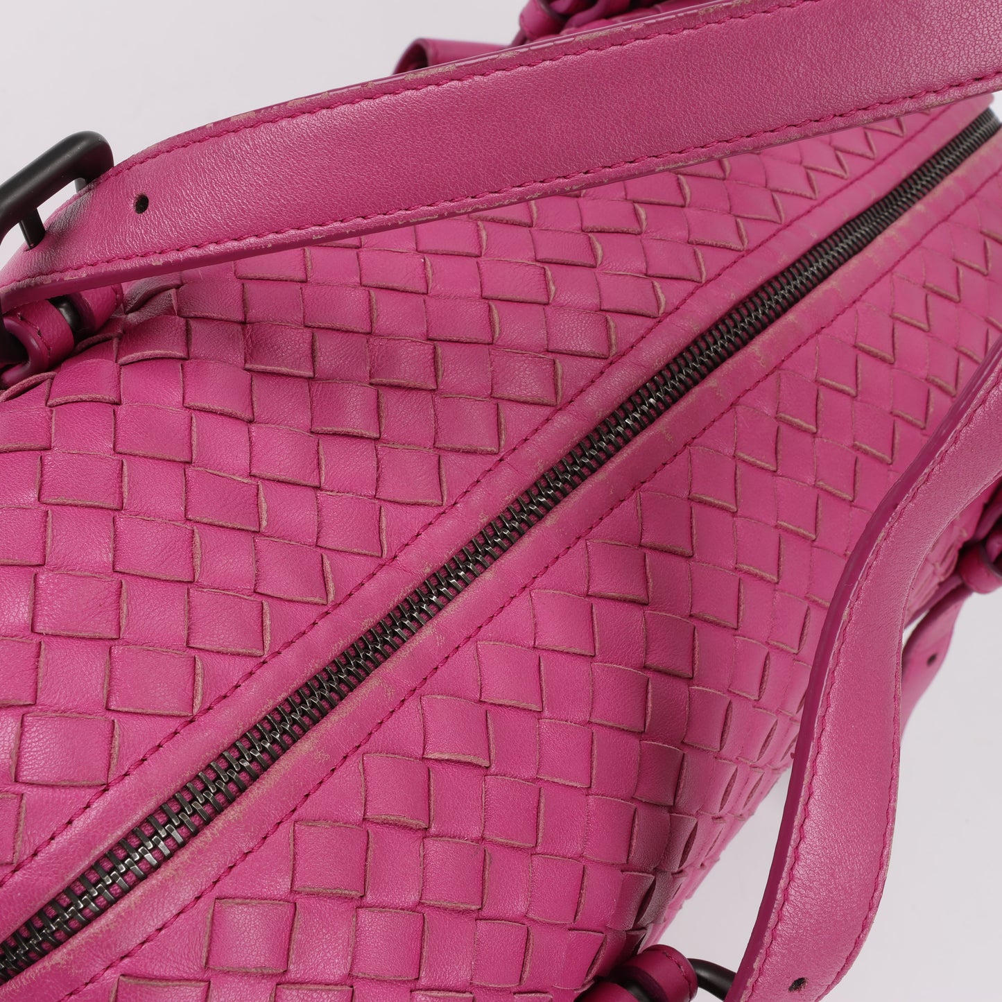 BOTTEGA VENETA Sac à main en cuir Intrecciato en rose