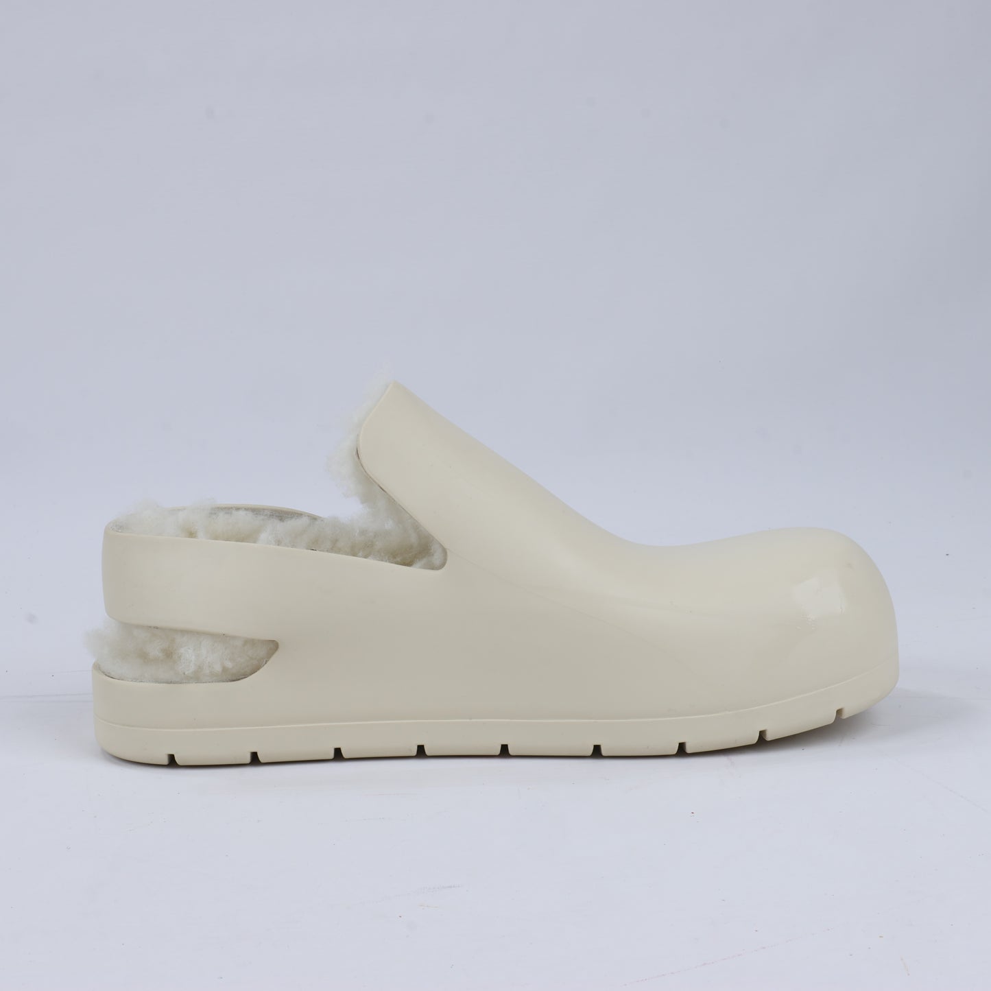 Bottega Veneta Puddle Shearling Cozy Matt Rubber Low Top Shoes in Ivory