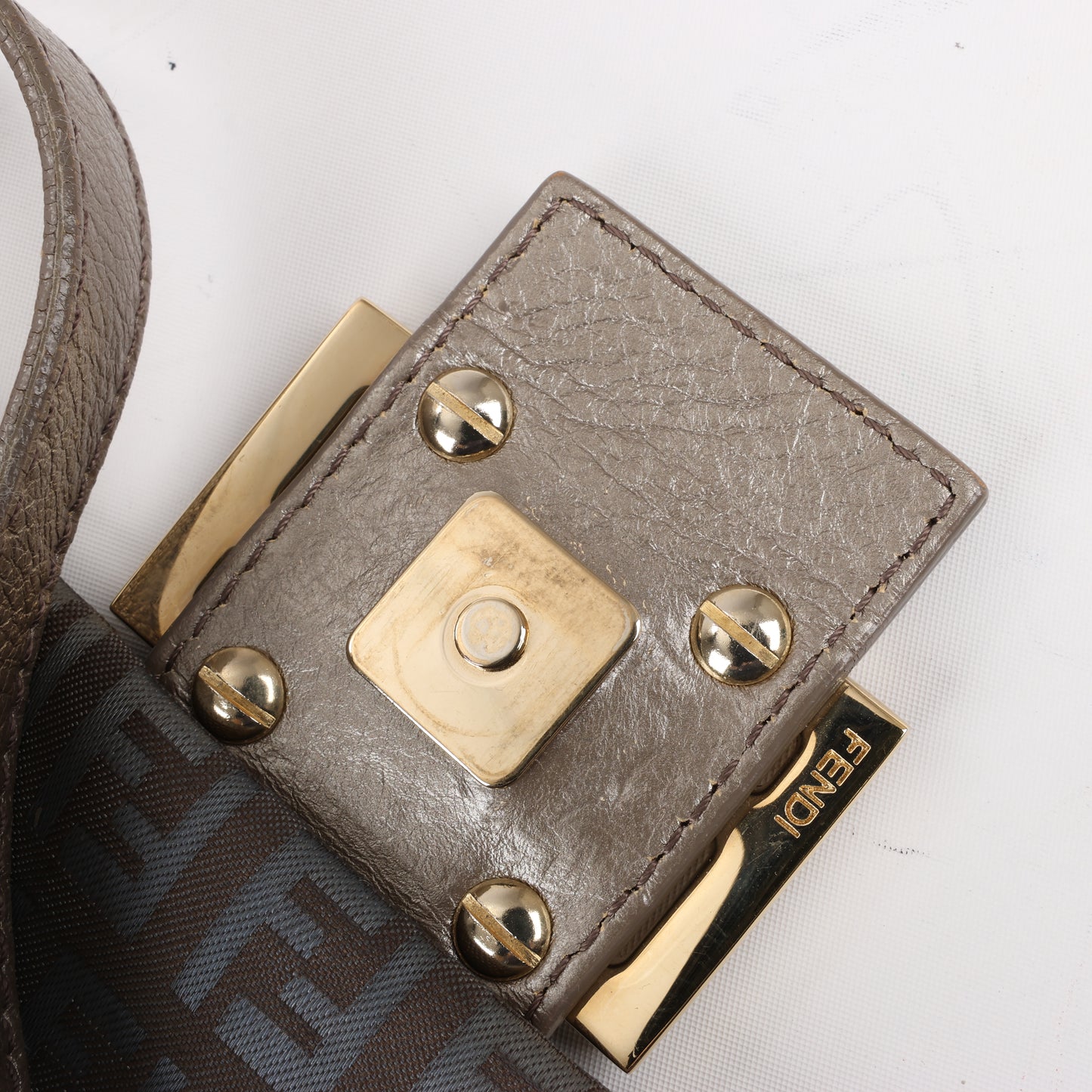 FENDI Zucchino Mamma Baguette Canvas & Leather One Shoulder bag in Brown 8BR001