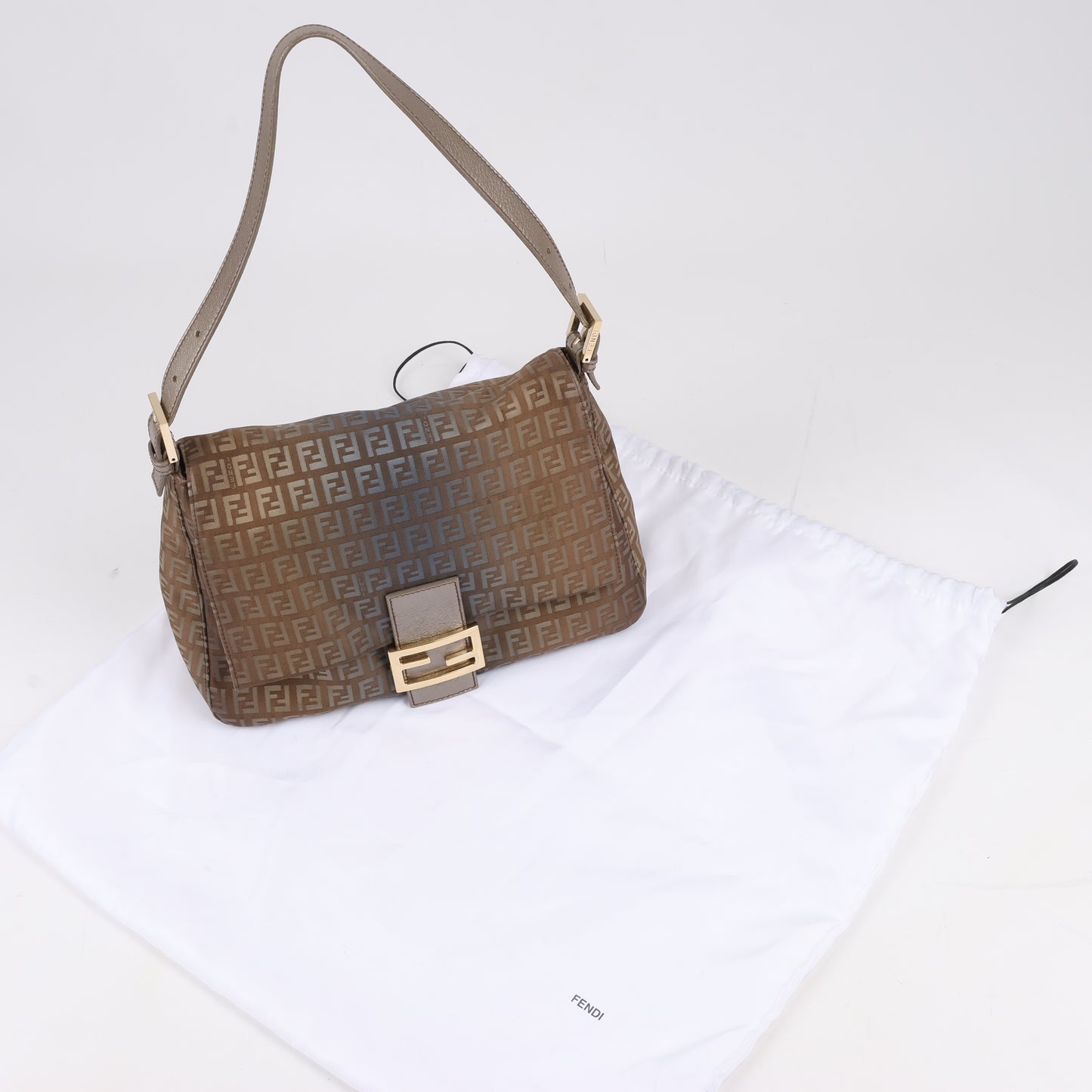 FENDI Zucchino Mamma Baguette Canvas & Leather One Shoulder bag in Brown 8BR001