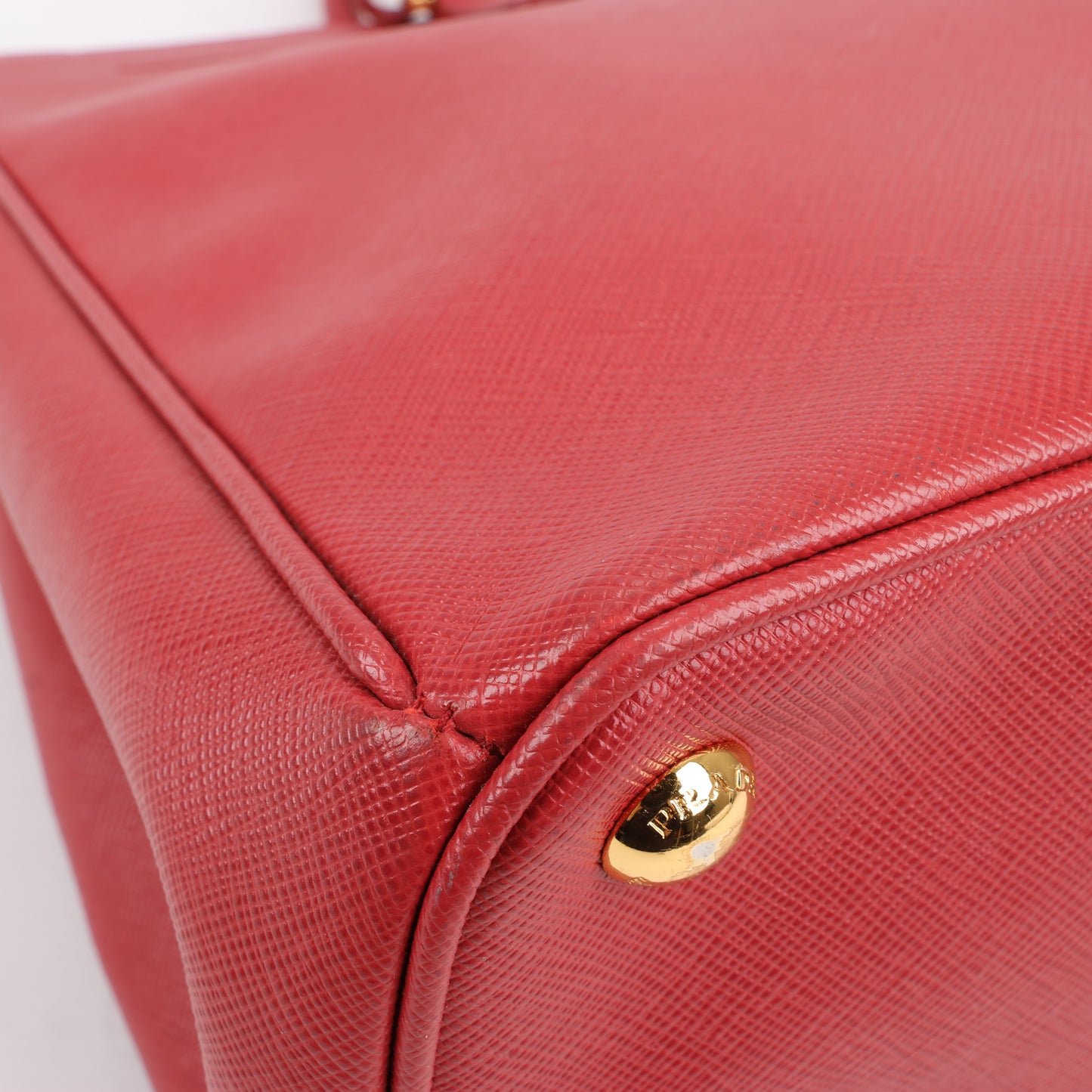 Prada Galleria Saffiano Lux Leather Handbag in Red
