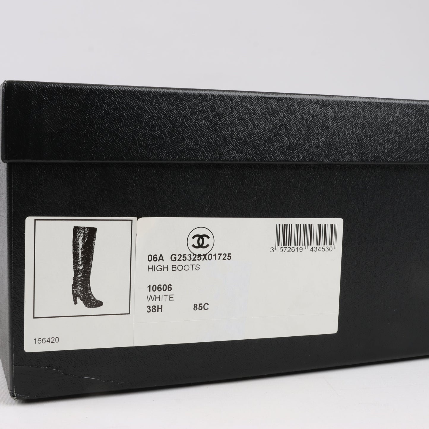 Bottes hautes Chanel Coco Mark Matelasse 06A en cuir ivoire G25325, pointure 38,5 EU