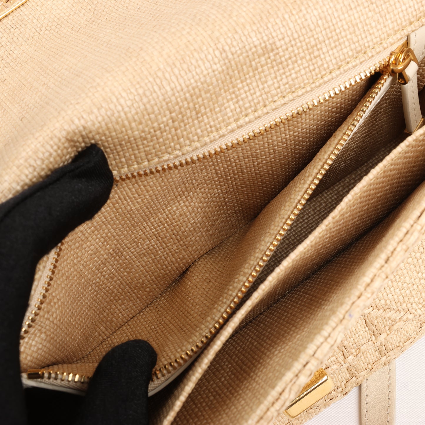Sac à bandoulière moyen Christian Dior Caro en raphia et cuir beige