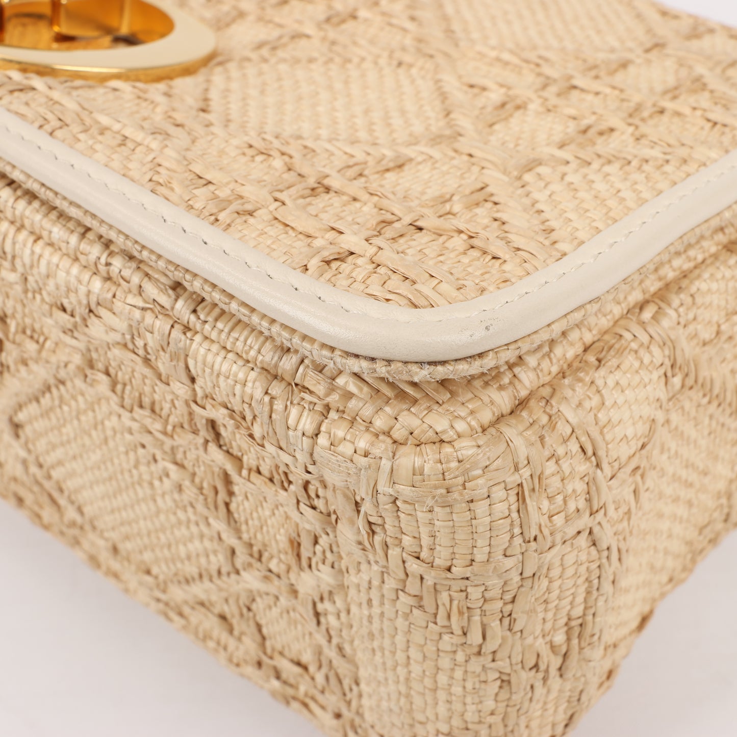 Sac à bandoulière moyen Christian Dior Caro en raphia et cuir beige