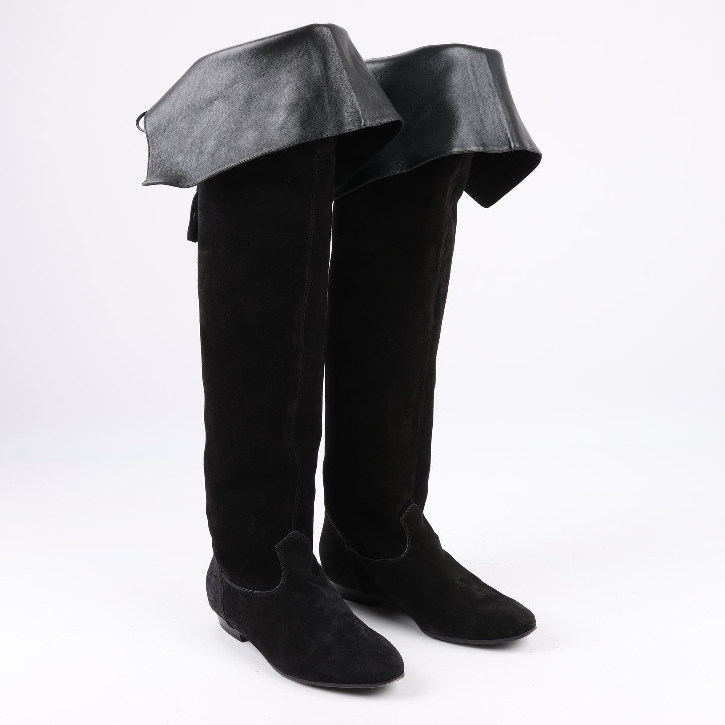 Bottes plates au-dessus du genou Celine Chat Botté en cuir de veau velours, taille 38 RM0220