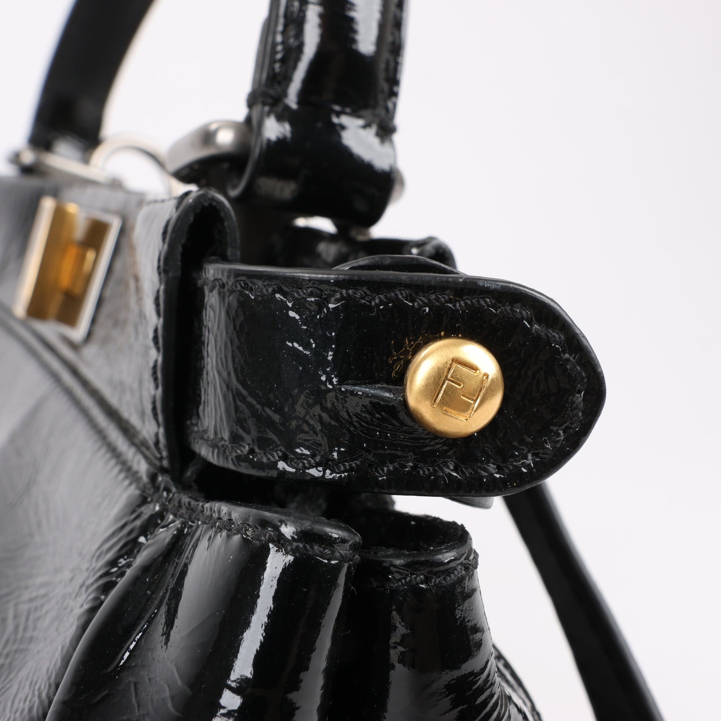 Fendi Peekaboo Patent Leather 2Way Handbag in Black 8BN211